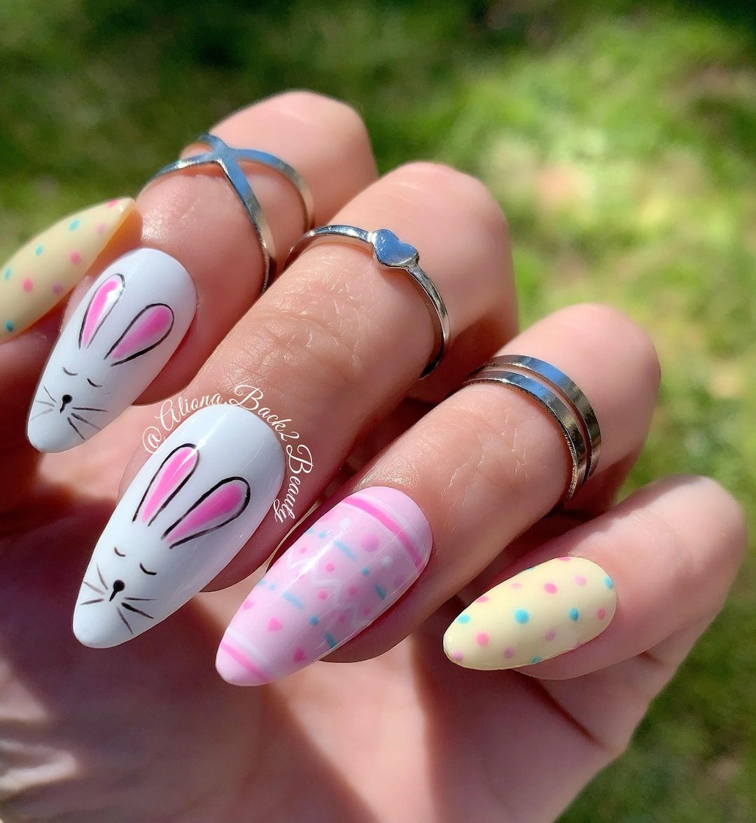 Handpainted Easter Bunny Press on Nails | Etsy (US)
