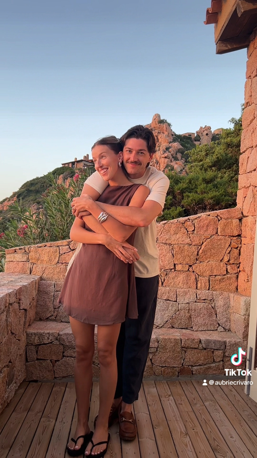 Dress: AU10

#LTKFindsUnder100 #LTKVideo #LTKStyleTip