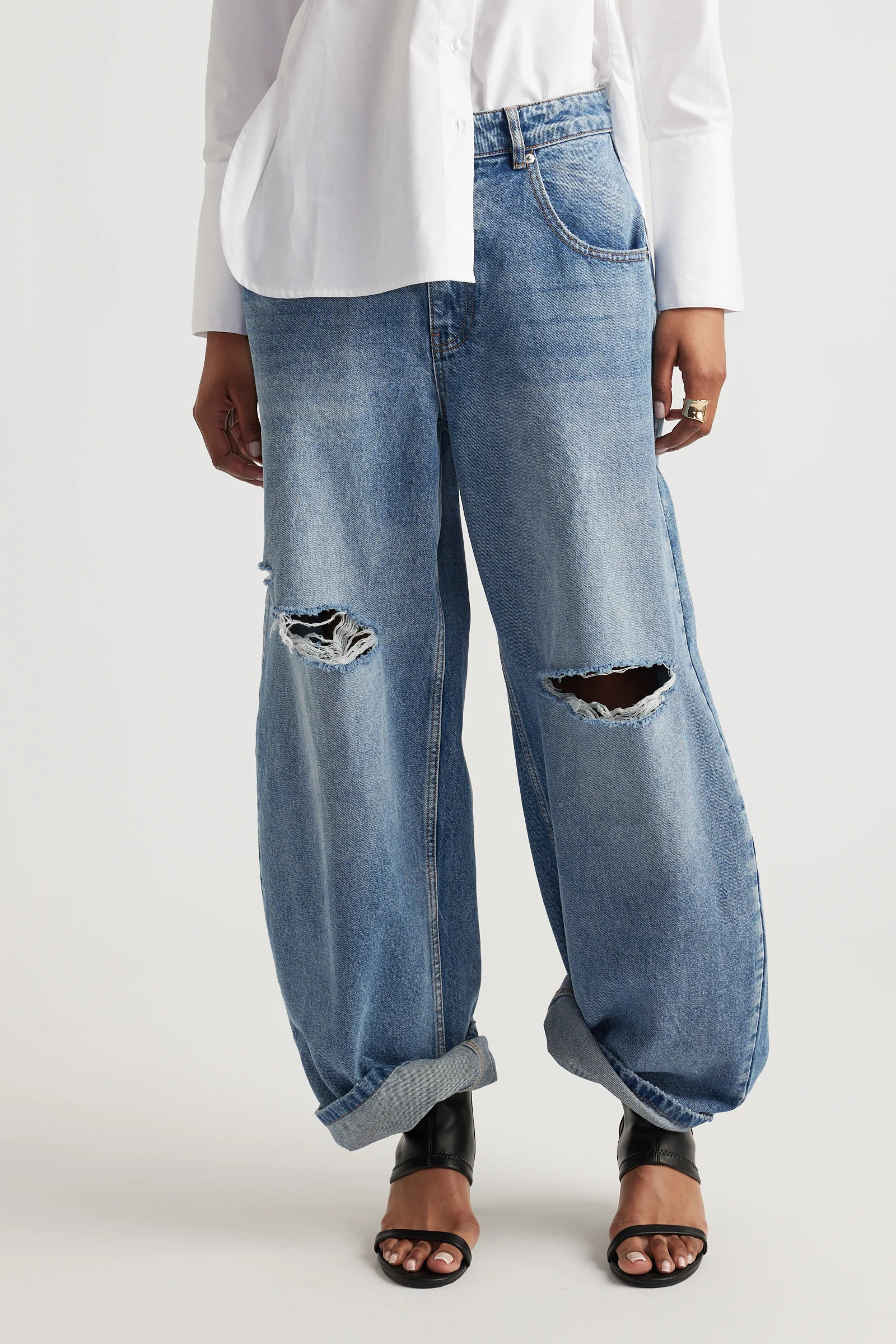 Daisy Ripped Horseshoe Jean - BAY BLUE | DECJUBA