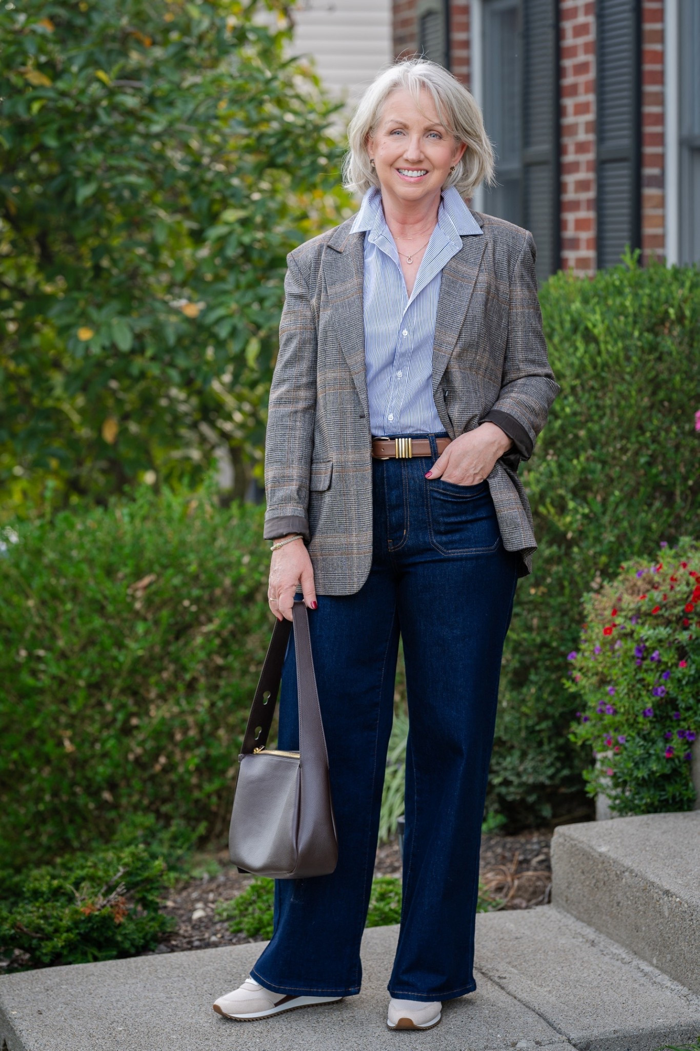 The most versatile blazers I own is from @madewell. I’m styling it for a casual lunch where I want to feel elevated and comfortable. 



Blazer / dark wash jeans / fall denim / casual looks / professional looks / fall bag 

#LTKOver40 #LTKTall