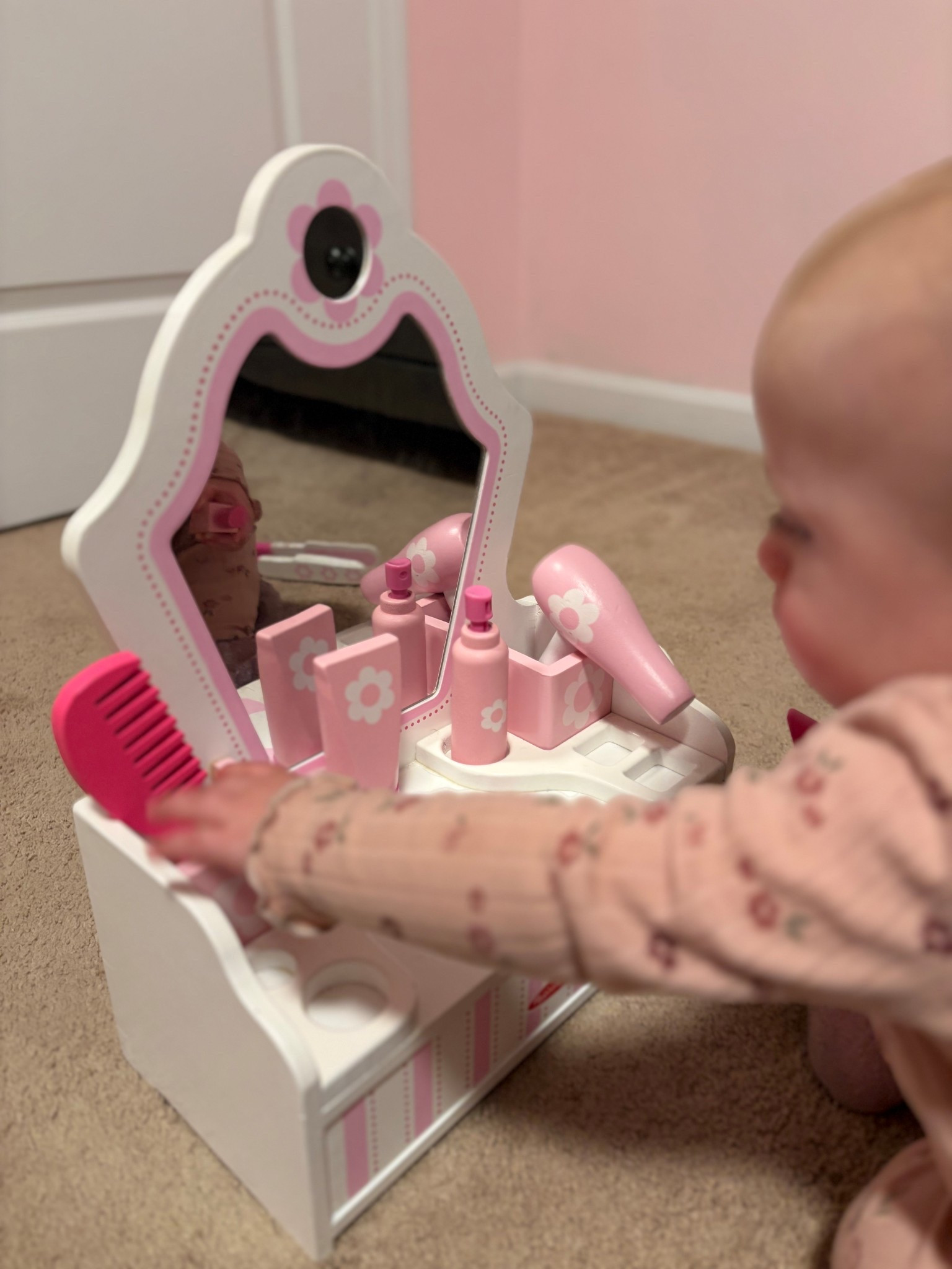 Pretend Play Beauty Set from Melissa and Doug! 

#LTKKids #LTKBaby #LTKFindsUnder50