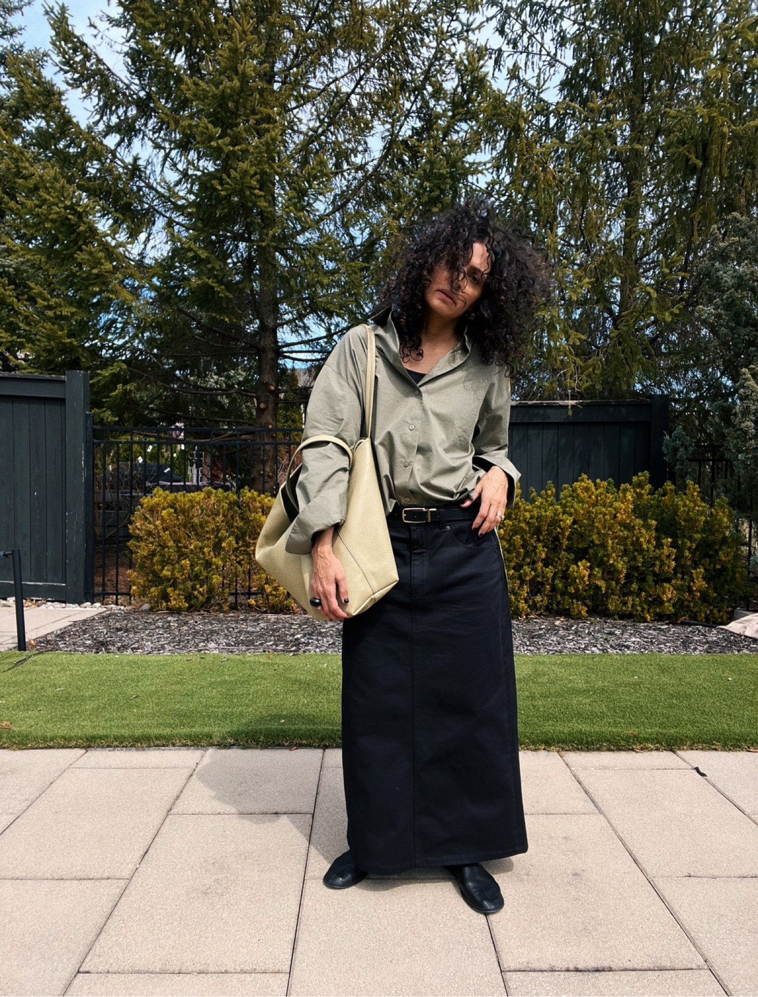 Outfit details (reel on Instagram and more info on YouTube)