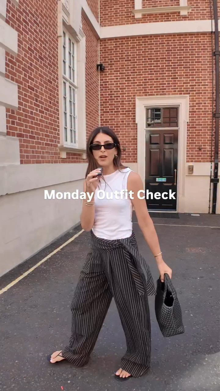 New camera - 1
Audio - 0 
🤪🫠 Happy Monday lovelies 🫶🏼