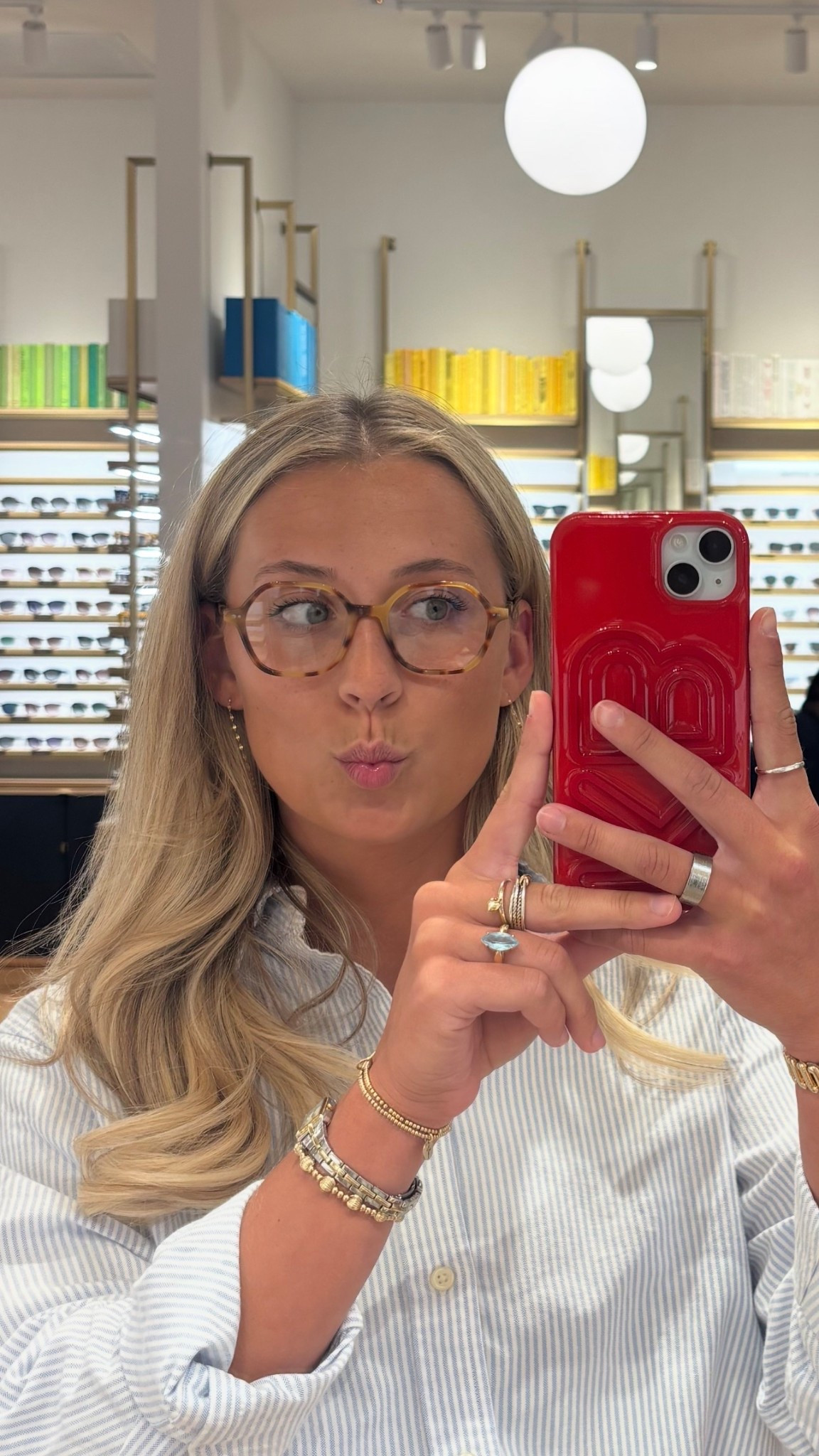 Just got these blue light glasses for my big girl desk job!! 🔍🤓

#LTKStyleTip #LTKWorkwear #LTKFindsUnder100