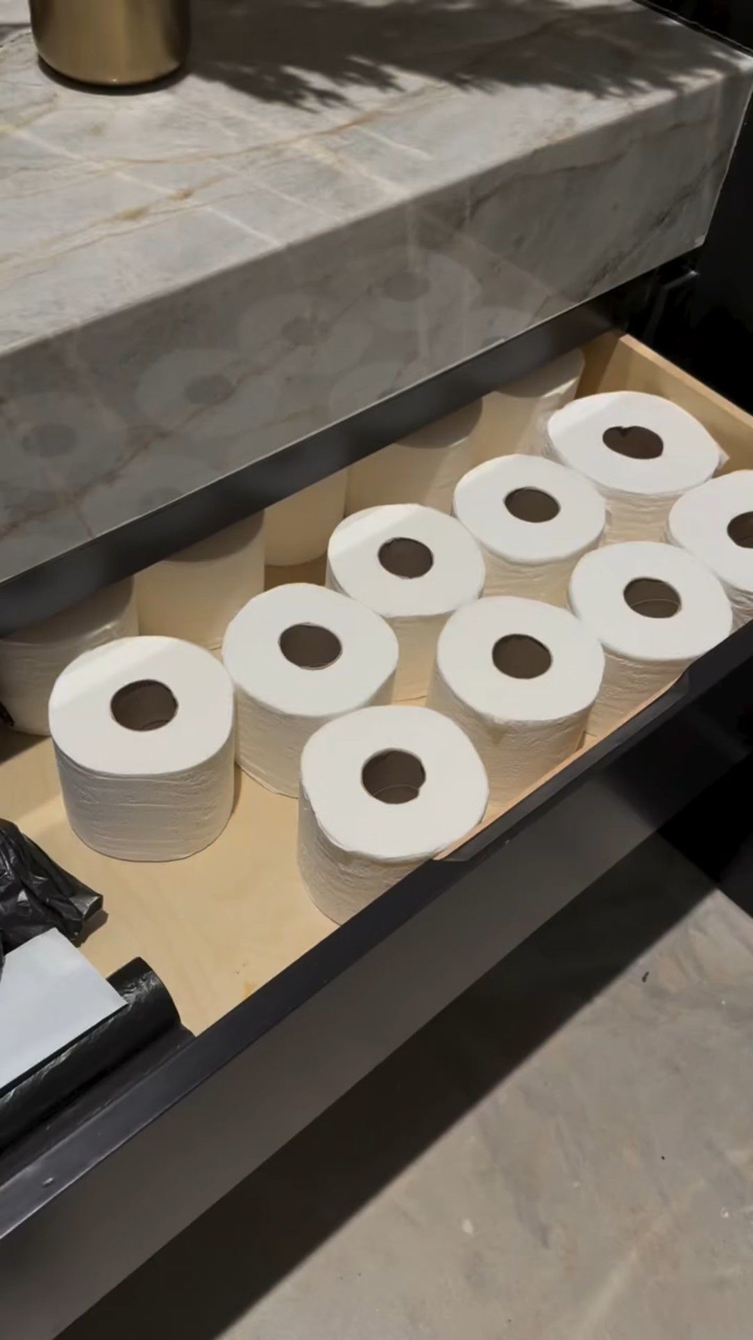 Reset the bathrooms

#LTKHome