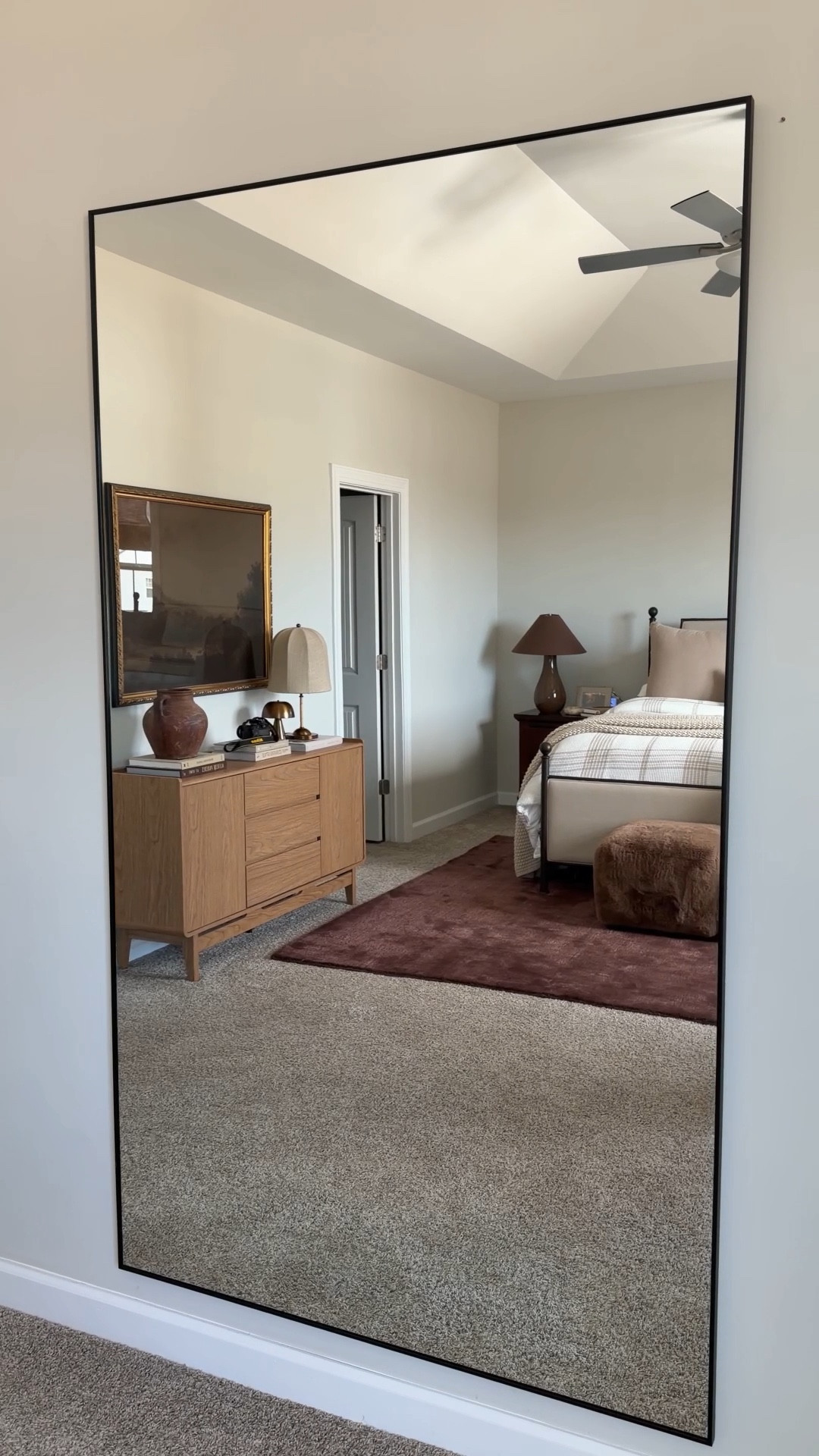 My newest statement mirror for our primary bedroom. @framemymirror 

#LTKHome #LTKgrwm #LTKdayinmylife