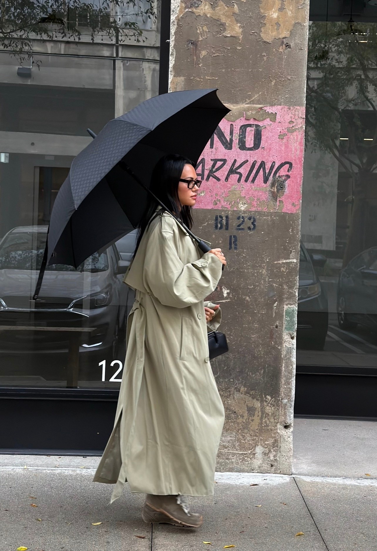 winter rainy day in Los Angeles | winter ootd, alohas sneakers, revolve trench coat, freja black bag, heaven mayhem glasses

#LTKHoliday #LTKdayinmylife #LTKootd