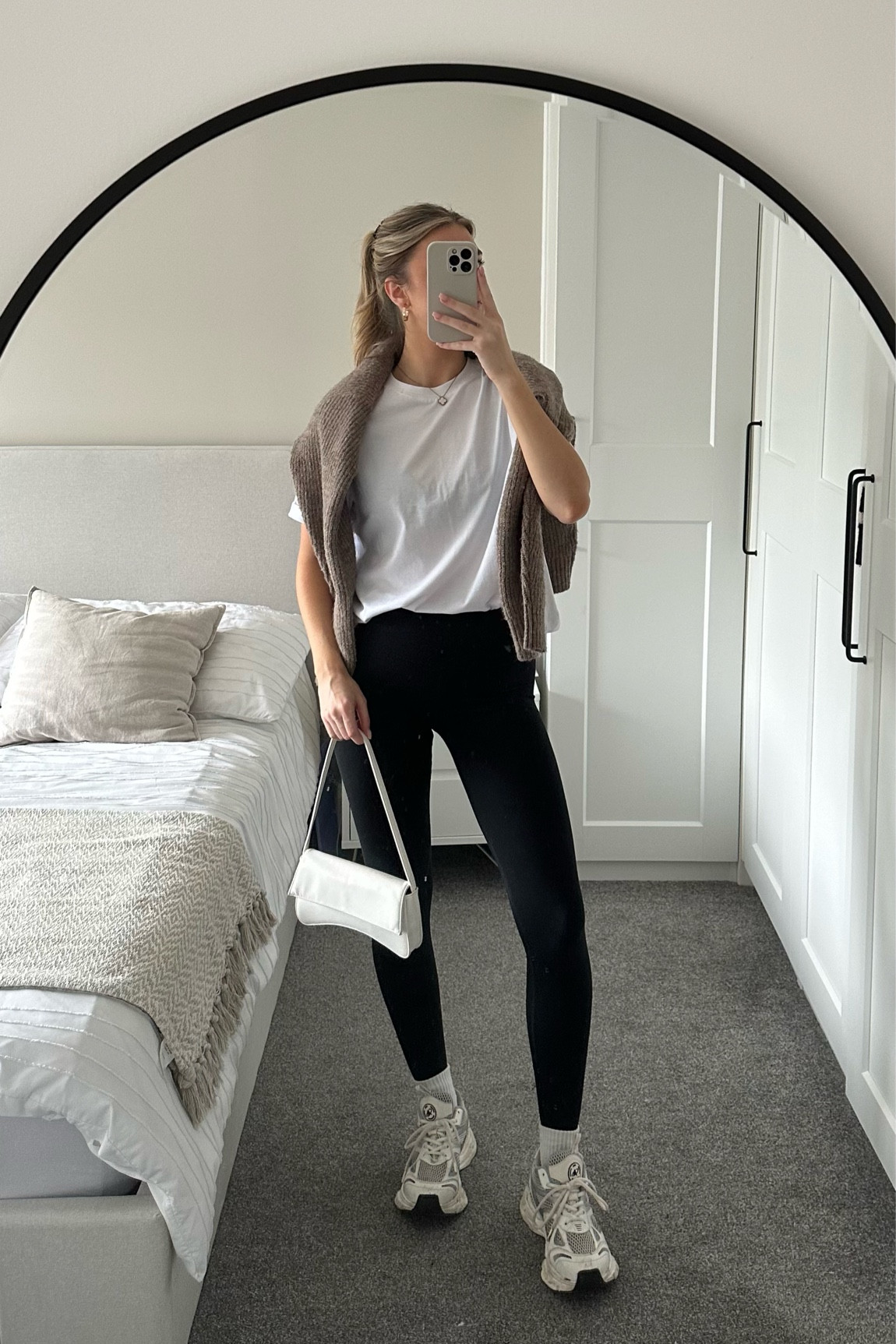 Nothing better than black leggings, knit jumper and a crisp white tee🤍

#LTKstyletip #LTKeurope #LTKSeasonal