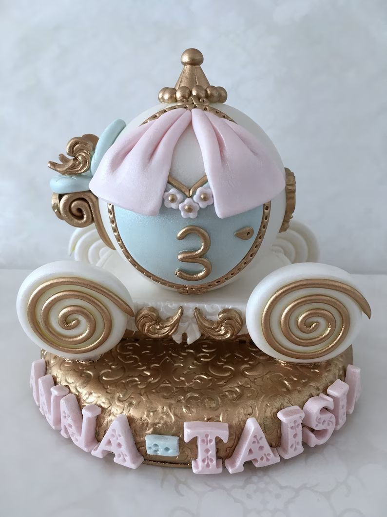 Cinderella Carriage Fondant Cake Topper. Princess Edible | Etsy | Etsy (US)