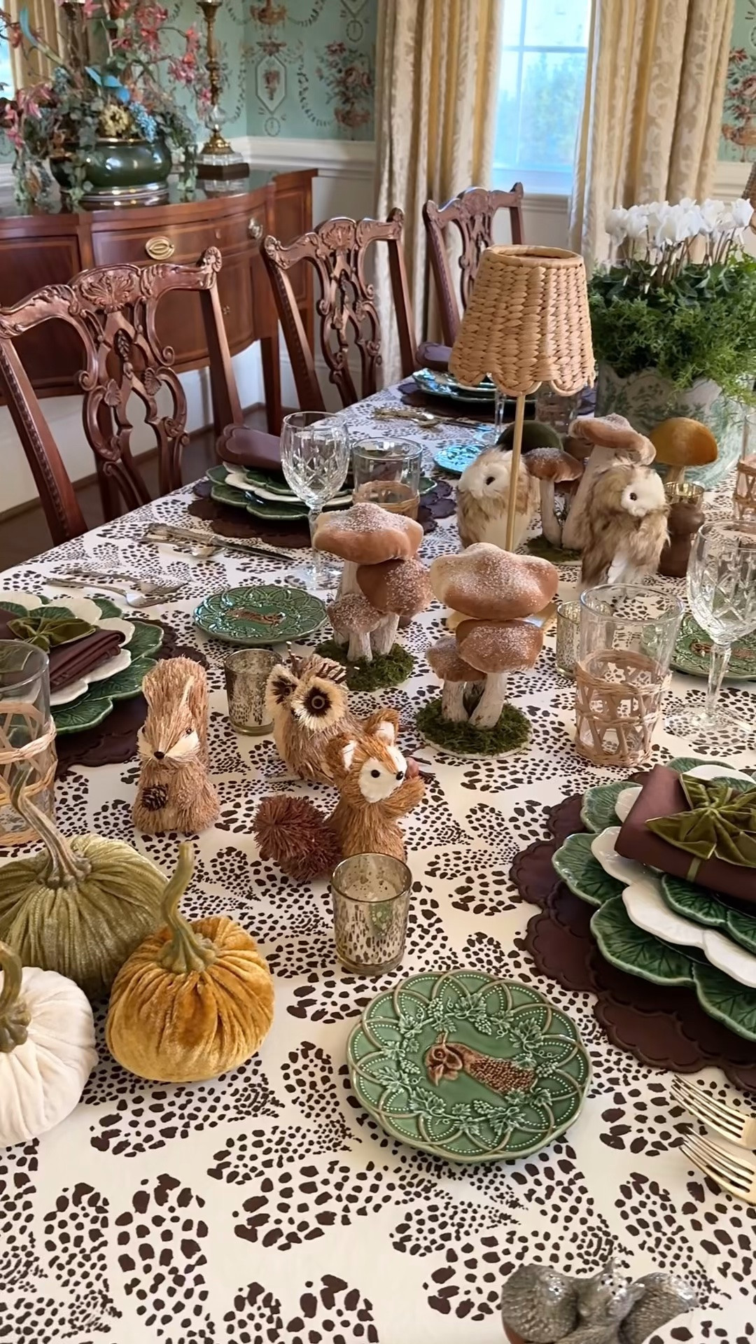 A favorite fall table from years past.🍂 Deep green plates, cocoa brown linens, olive velvet bows, velvet pumpkins, and the sweetest little woodland creatures gave this setting its cozy, collected feel.

I’ve linked the table pieces I could still find, along with similar options for recreating the look. 🤎

#LTKSeasonal #LTKHome