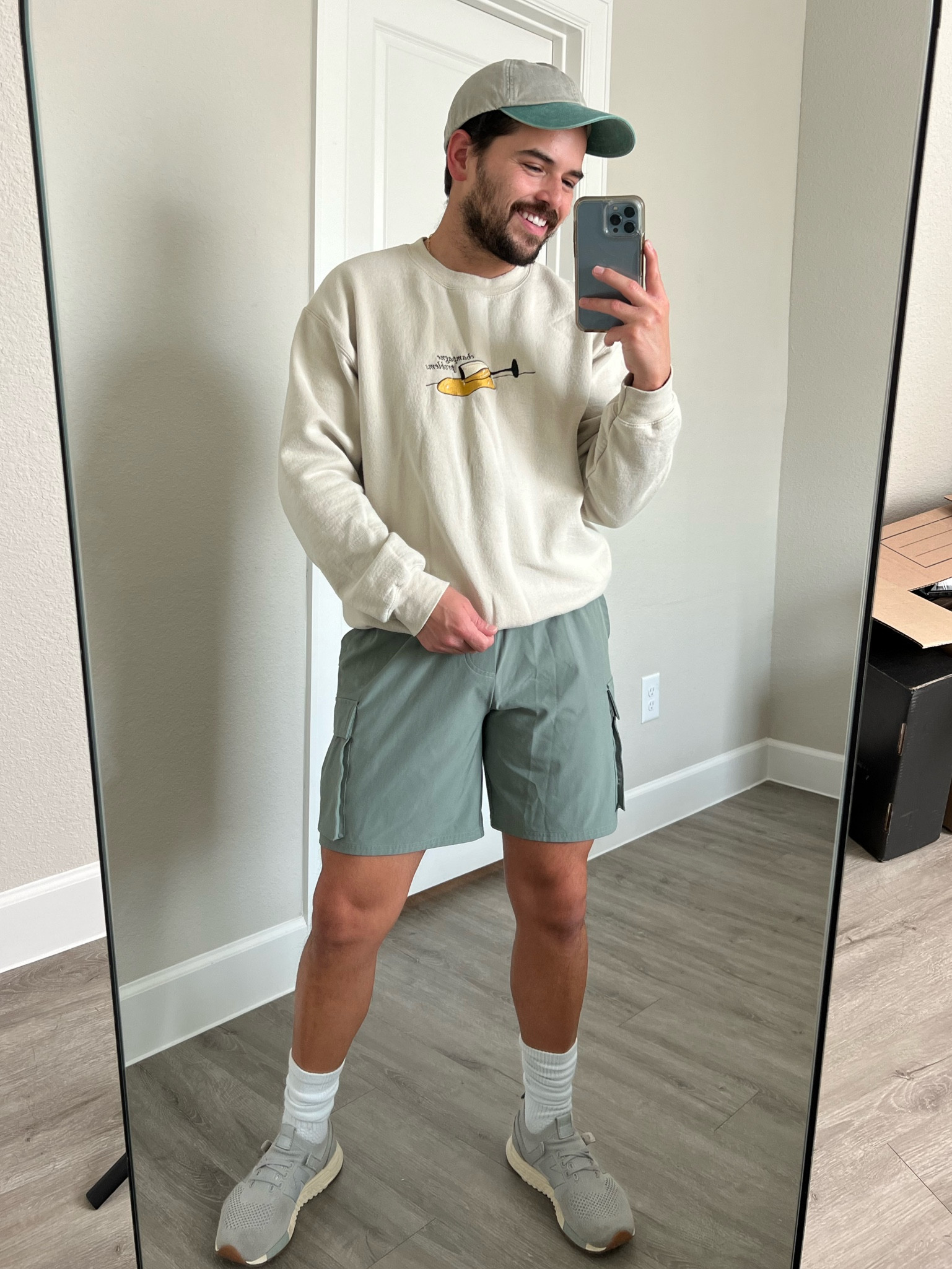 Simple transtional outfit idea from summer to fall | cargo shorts for him | mens cargo shorts | Fall outfits 

#LTKmens #LTKtravel #LTKSeasonal