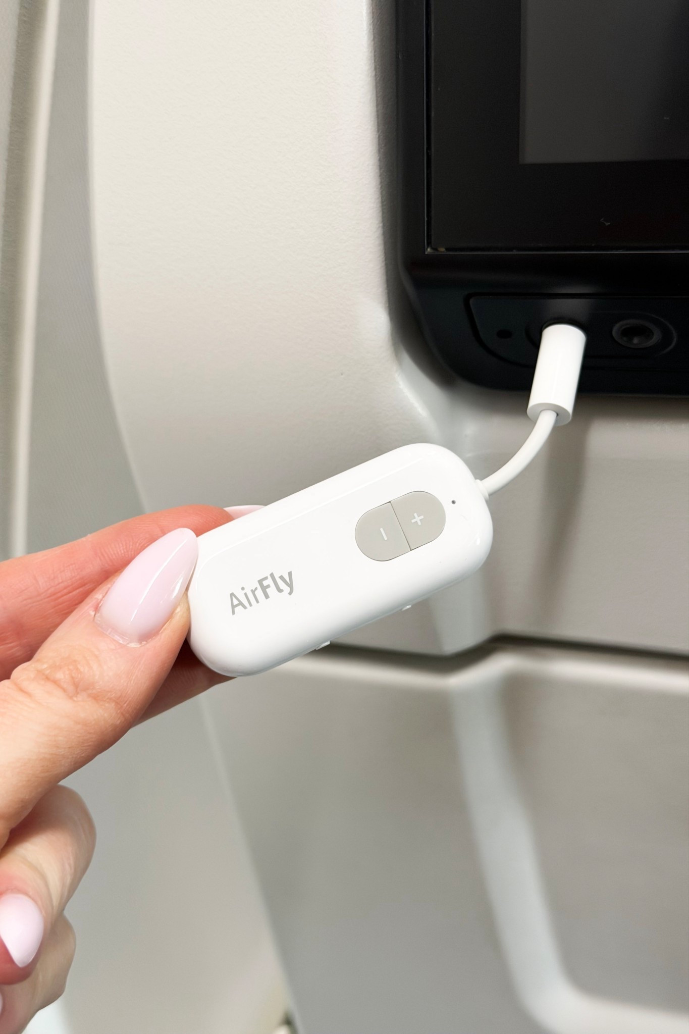 Travel must have! Lets you use your bluetooth headphones to watch movies on the plane 

Travel, travel hacks, travel essentials, bluetooth headphones, travel find, Amazon, Amazon travel, Amazon travel find

#LTKSeasonal #LTKTravel