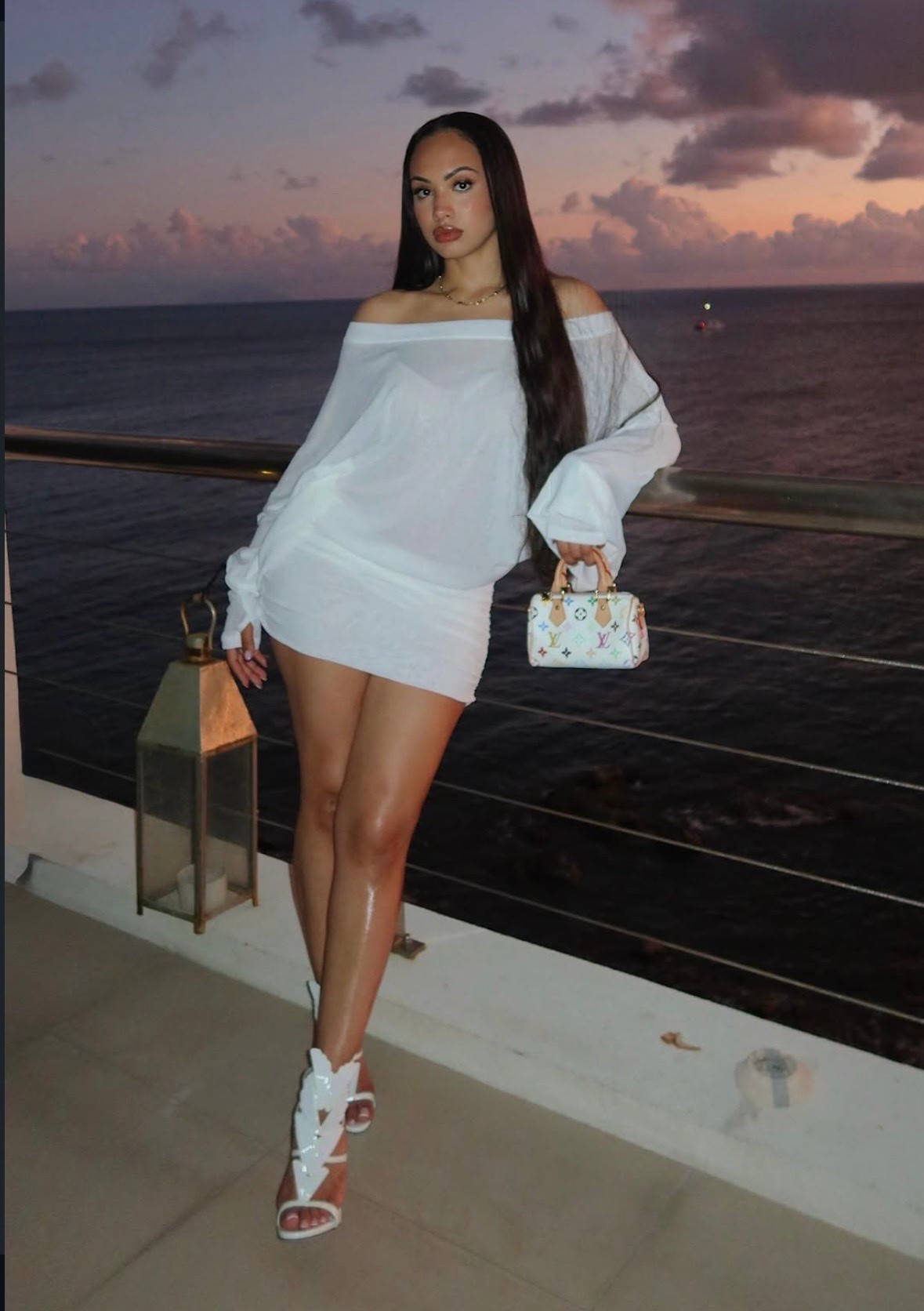 Everything’s better on an island 🪽

All white outfit, mini white dress, island ootd, island outfit

#LTKgrwm #LTKootd