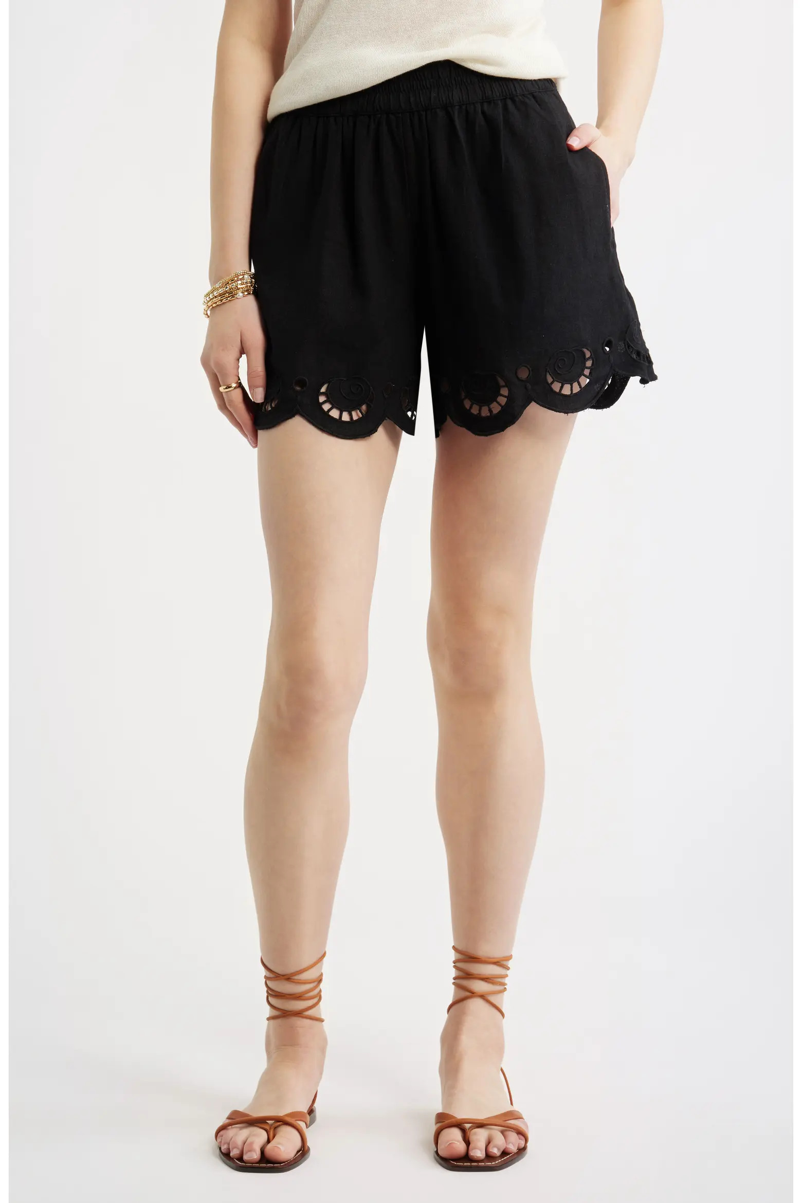 Cutwork Hem Linen Blend Pull-On Shorts (Women) | Nordstrom | Nordstrom