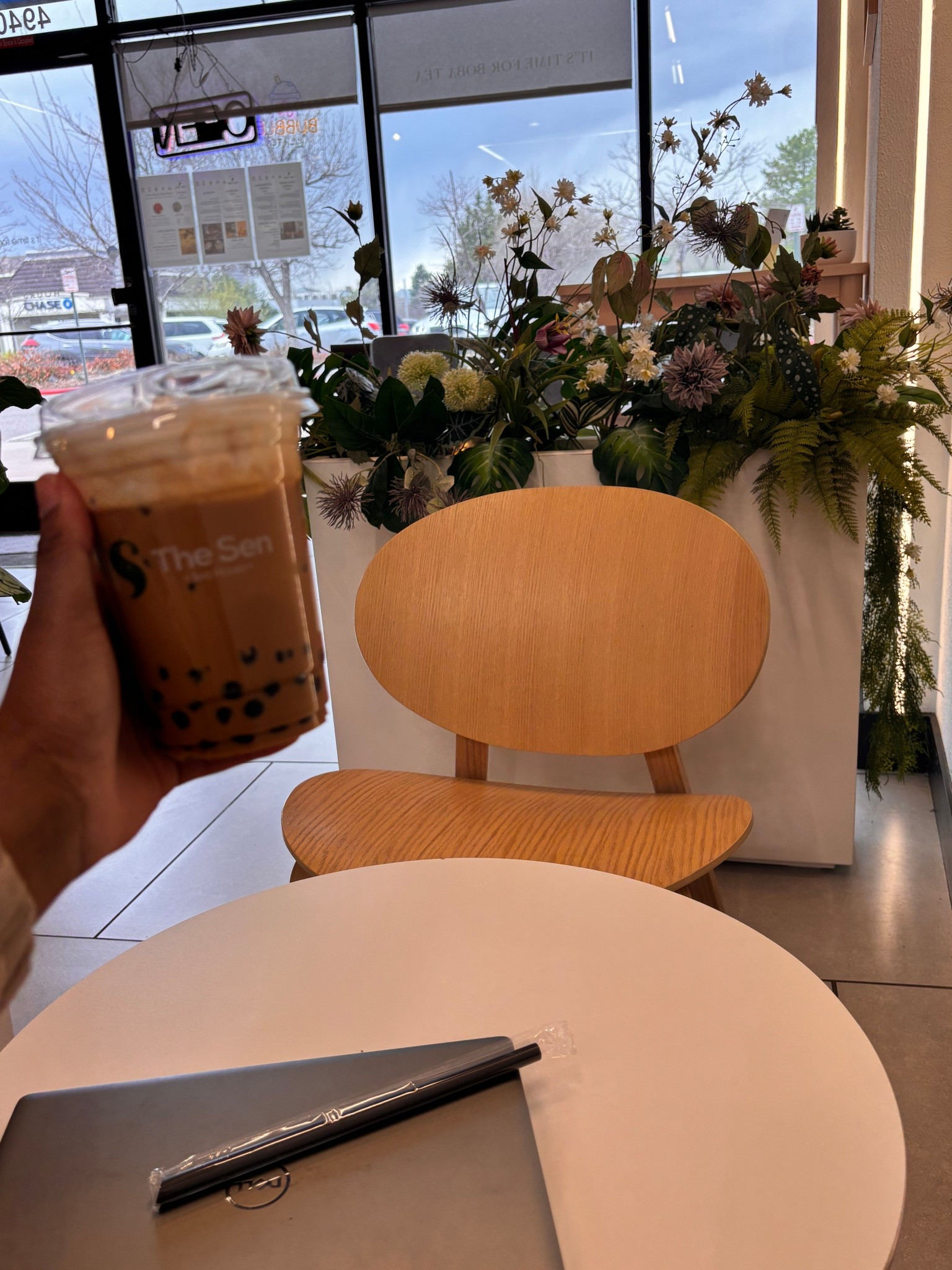 Episode 2 of finding cute spots to work from. 🌸🌺

📍The Sen Tea House 

#LTKeverywhere