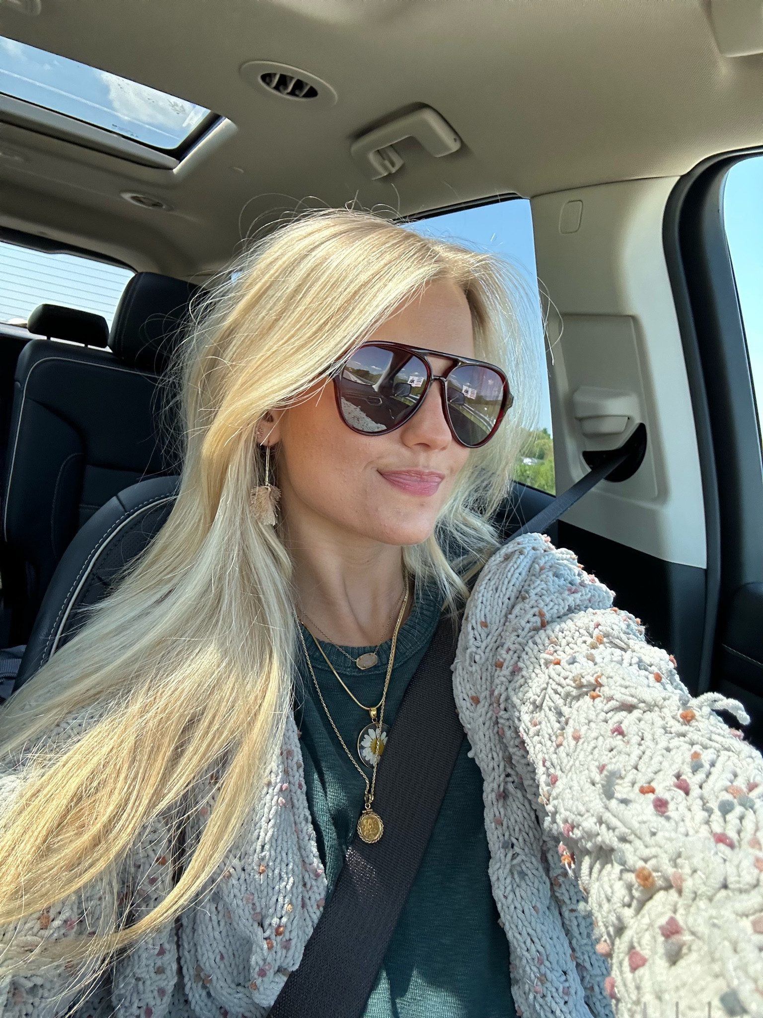 Sunnies & jewelry✨

#LTKstyletip #LTKbeauty