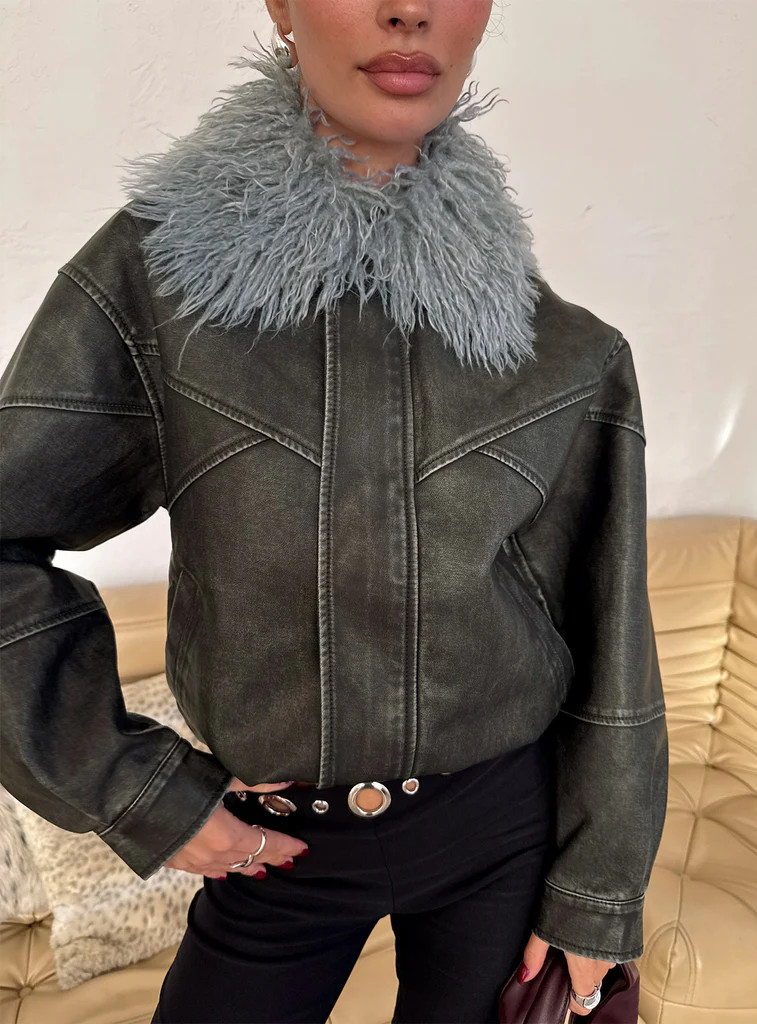 Brittanni Fluffy Collar Jacket Black / Blue | Princess Polly US