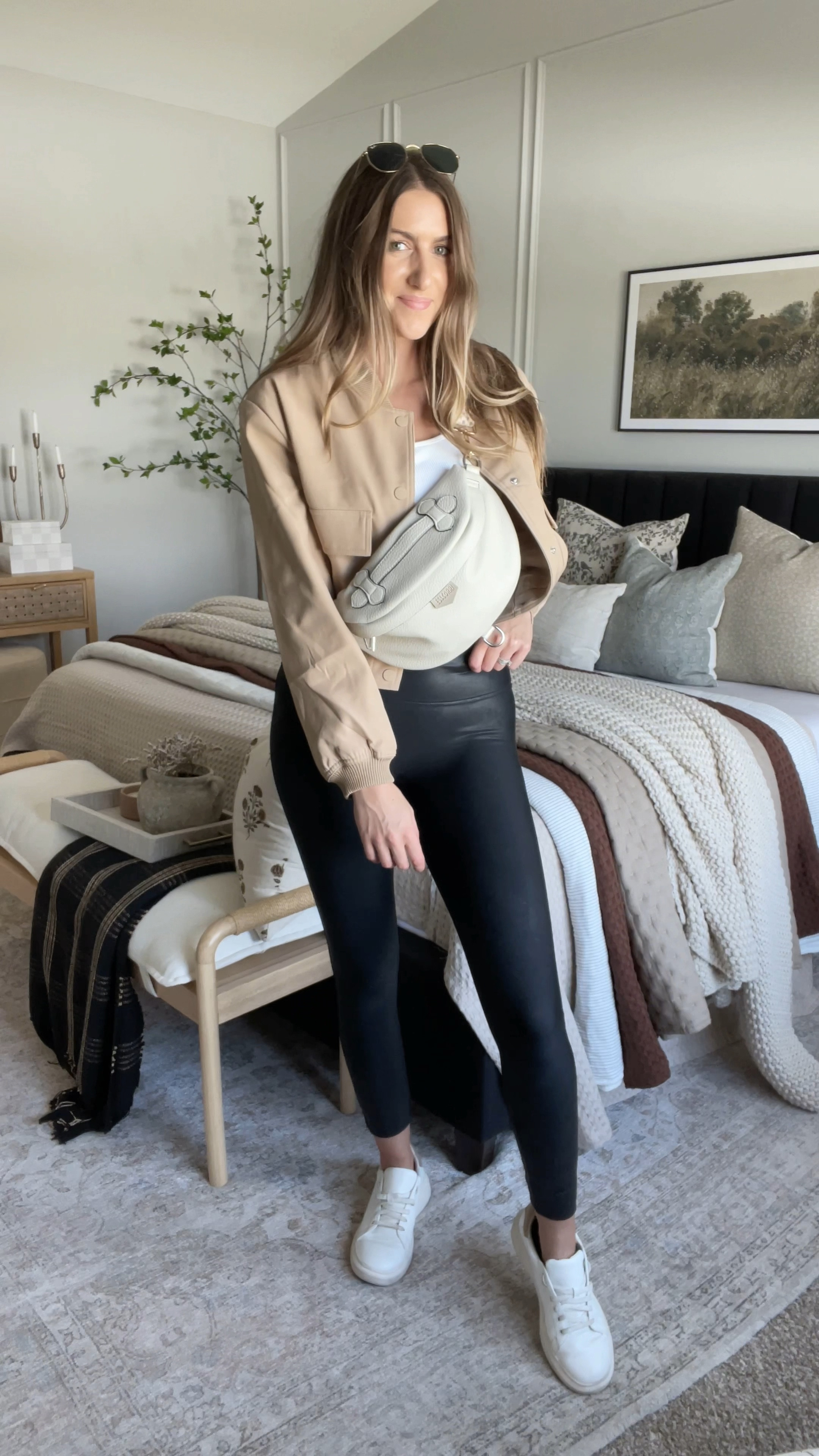 This Amazon outfit is a must have! I’ll be wearing this bomber jacket all fall 🙌🏼

#LTKSeasonal #LTKstyletip #LTKtravel