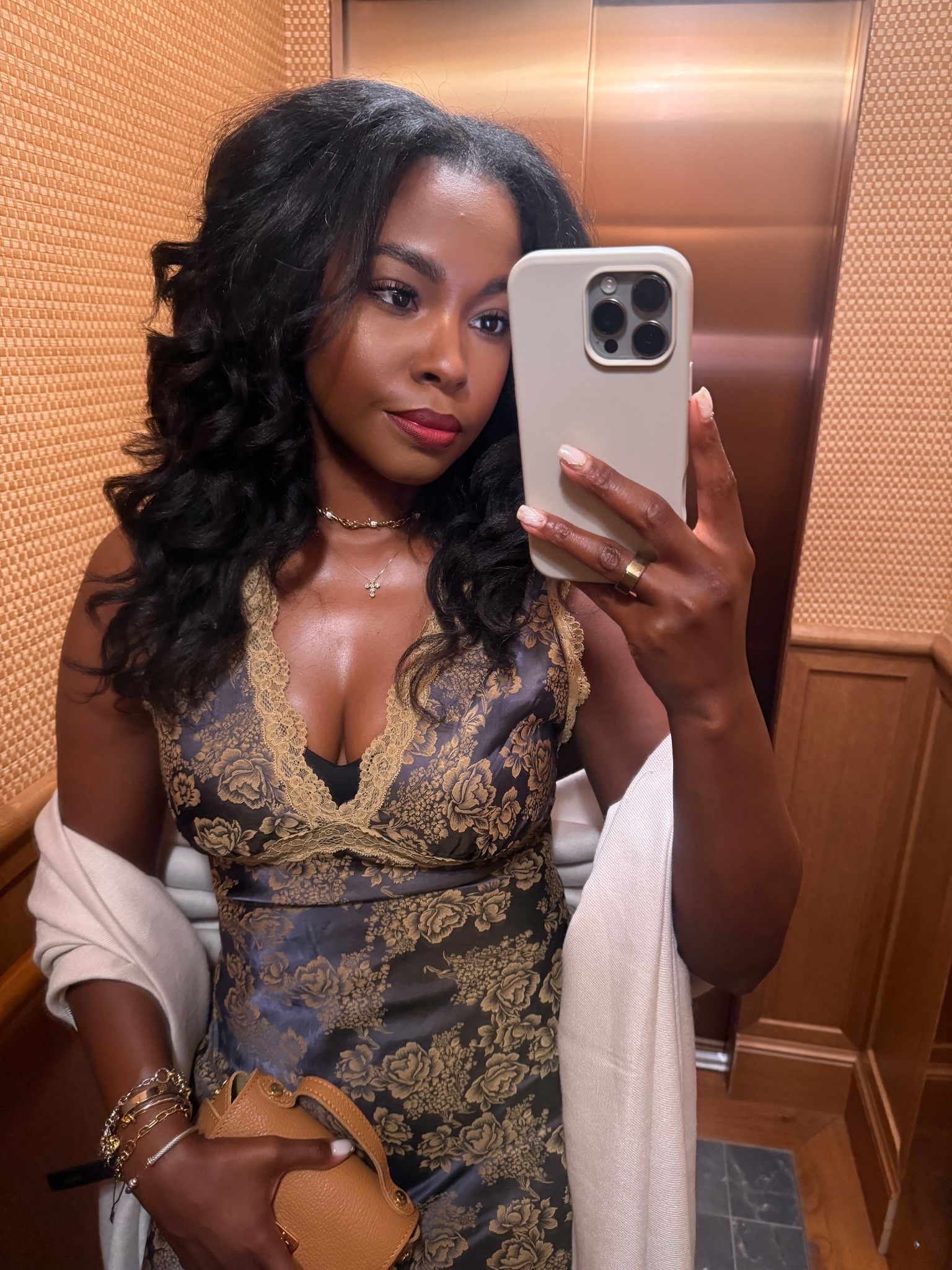 Hate I didn’t get a full length photo but this dress did what needed to be done! 
Lippie: Ruby Woo