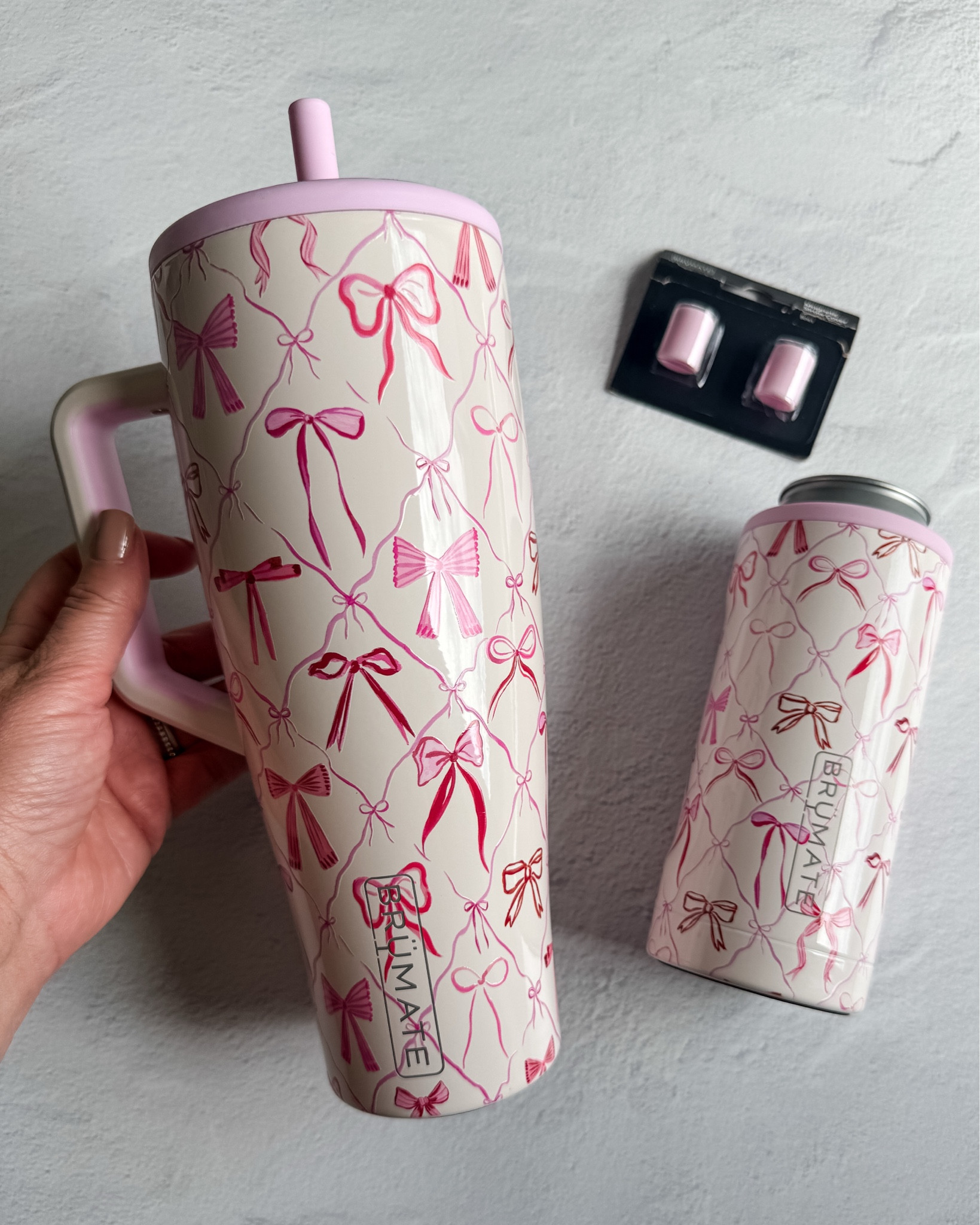 Brumate New Release Bows Print in the Eras, Hopsulator with Magnetic Straw Covers 

 

#LTKHome #LTKFindsUnder50 #LTKFamily