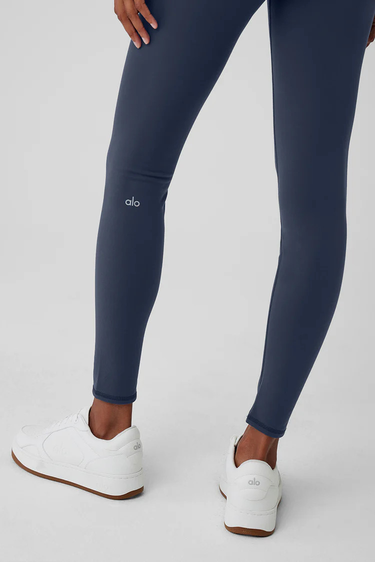 Airbrush Winter Warm High-Waist Nocturne Legging | Alo Yoga (US)