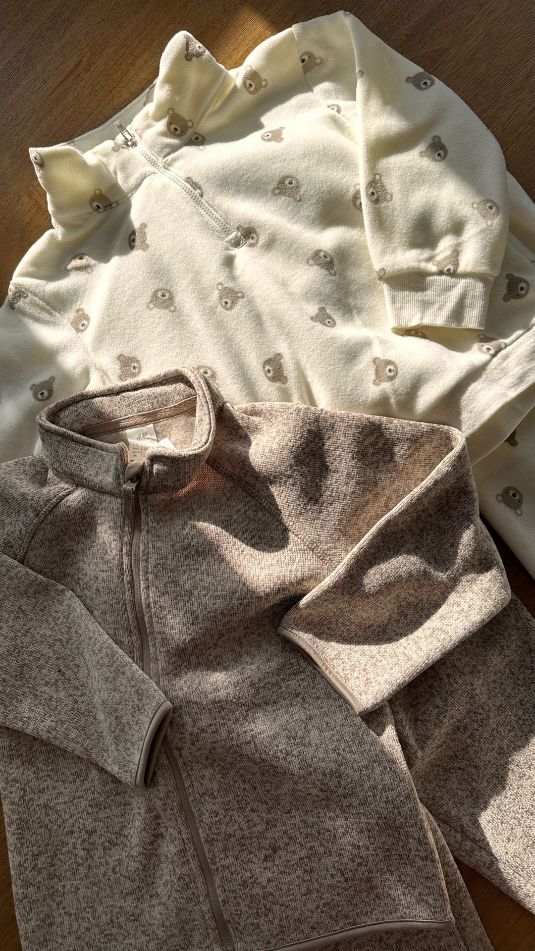 These two sets from H&M are so cute. Fleece material keeps the toddlers and babies very warm in the winter. Perfect for layering and using them in the snow 

#LTKSeasonal #LTKKids #LTKBaby