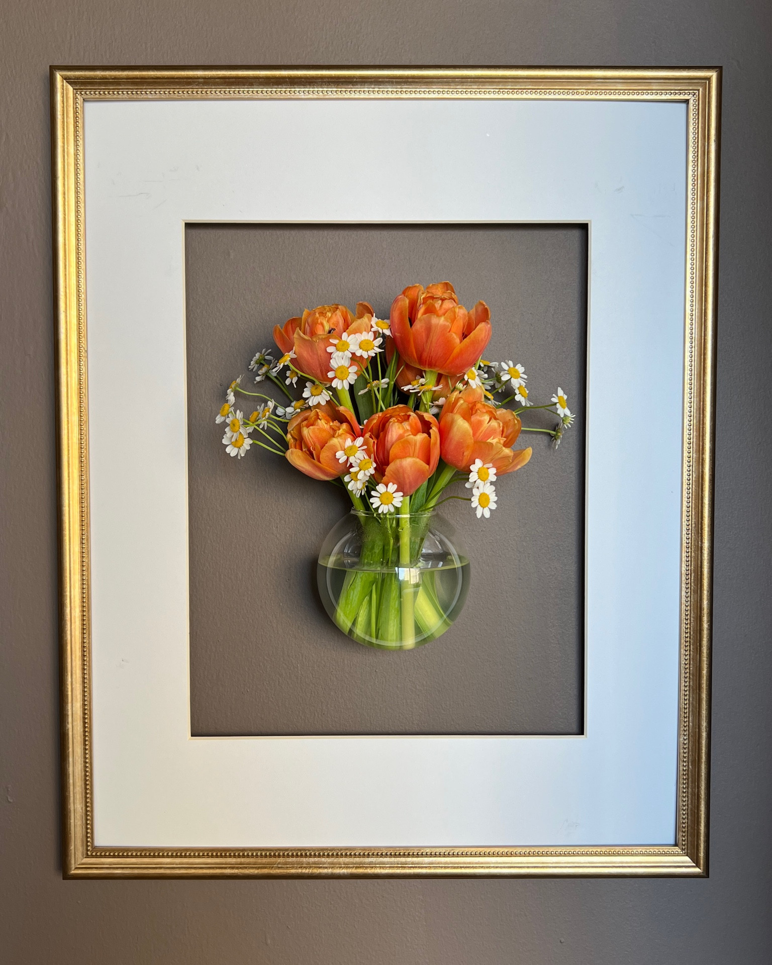 Flower wall art 🖼️ So simple with these little glass bubble vases & any frame! I used 17x21 

#LTKhome #LTKfindsunder50