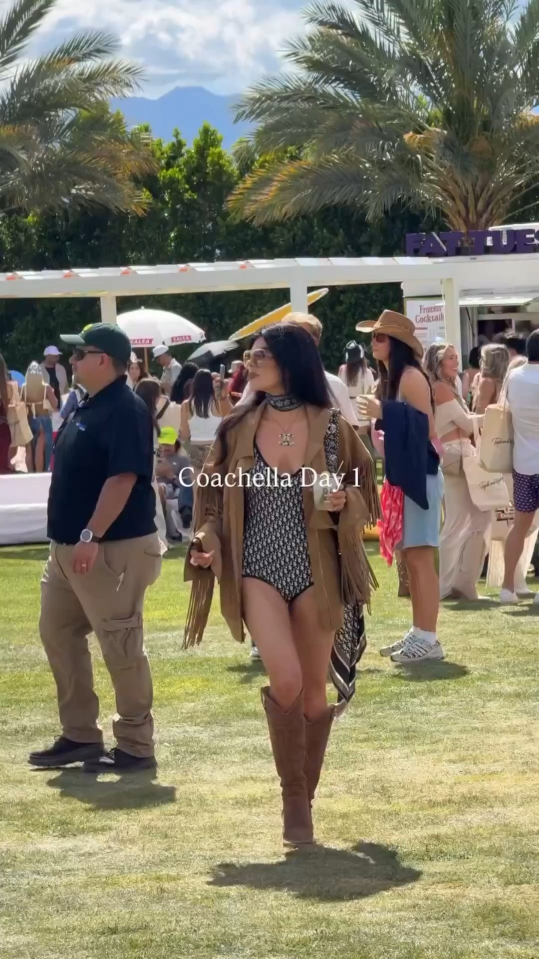 She's a vintage Dior girl

Coachella outfit, Coachella look, festival outfit, what I'm wearing, styling inspo, spring style, Palm Springs

#LTKFestival #LTKgrwm #LTKootd