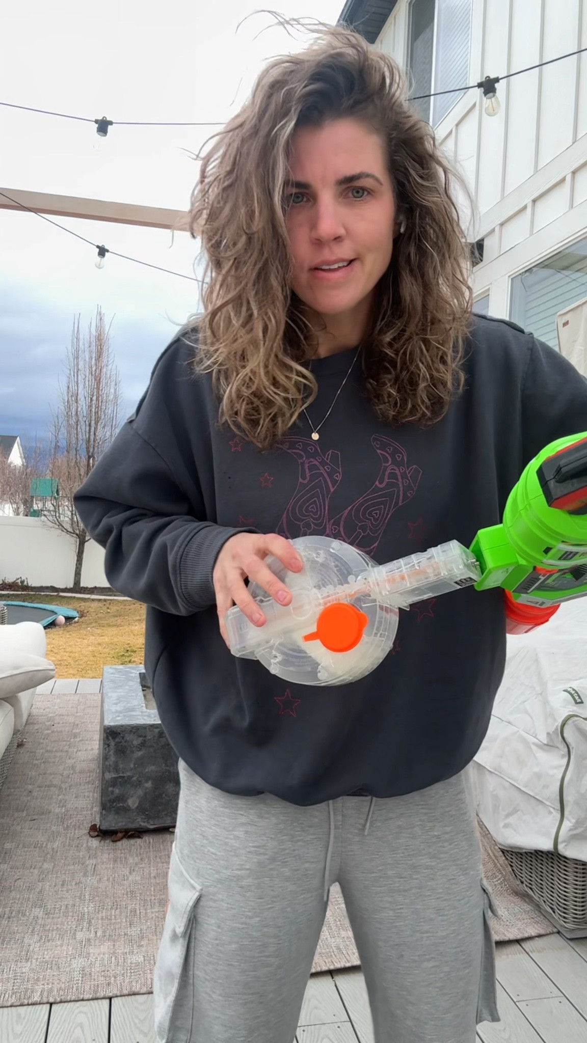  	Not just a toy… it’s a full-on glow battle experience. 10,000 gel pellets and we’re still not done 😅

#HyperGel #WeekendFun #BlasterLife

 