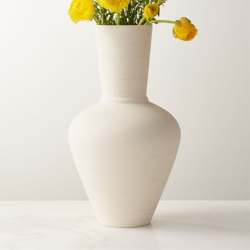 Valo Modern Matte White Ceramic Vase + Reviews | CB2 | CB2
