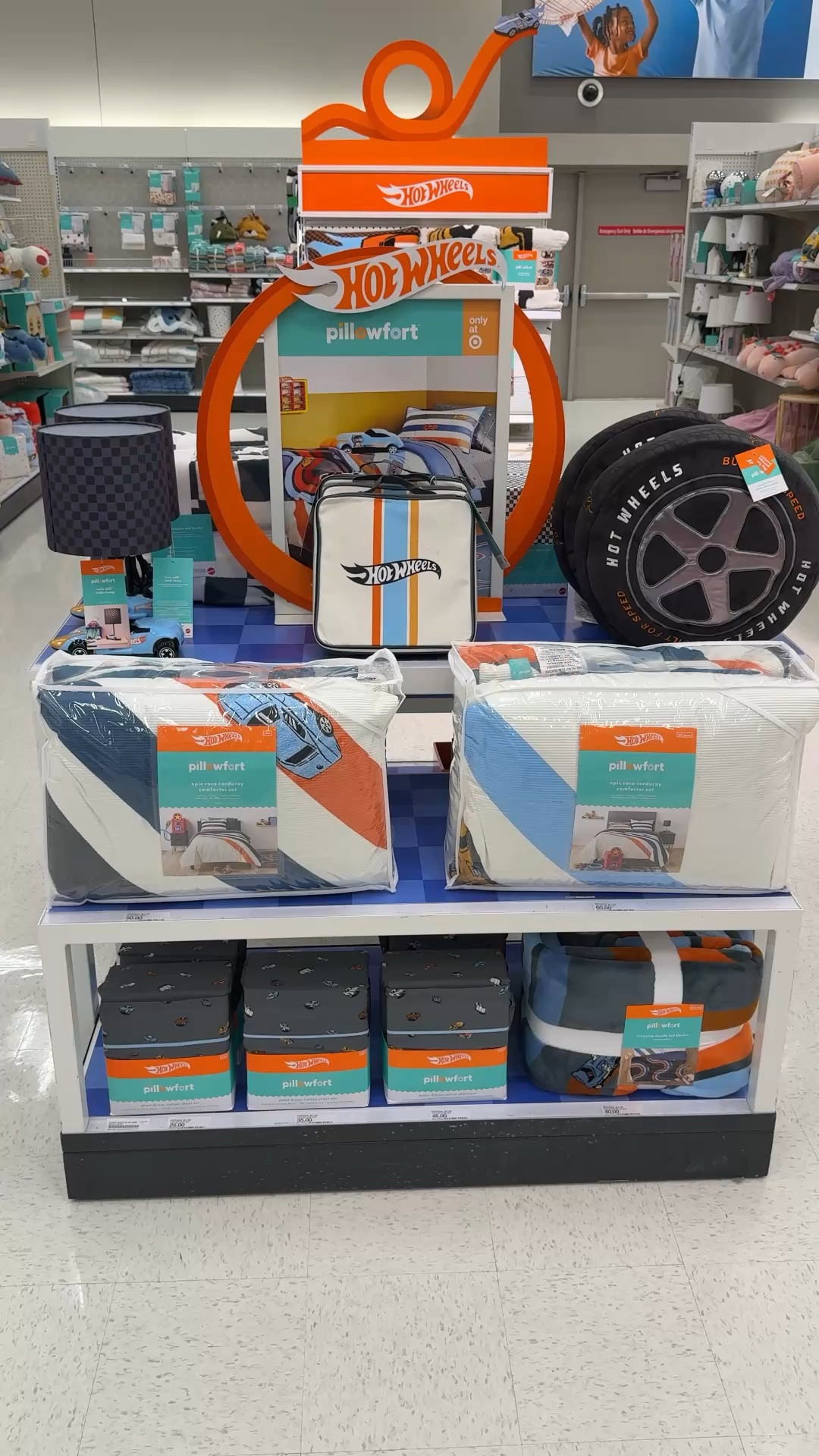 NEW Hot Wheels bedding at Target

#hotwheels #toycars #boybedroom #boybedroomdecor #boymom #boys #cars 

#LTKKids