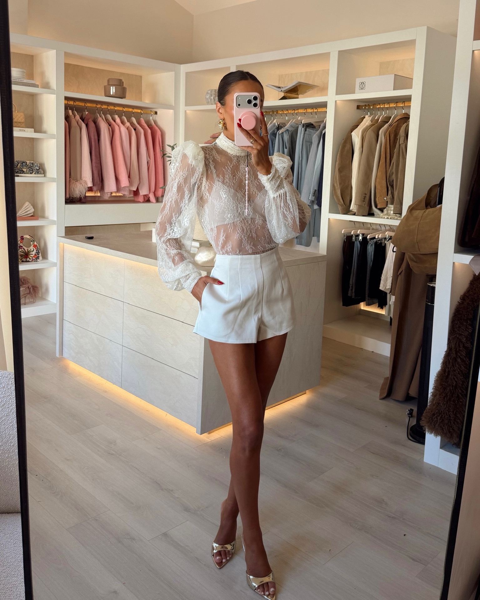 Top: size S
Shorts: size XS 

#LTKuk #LTKspring #LTKstyletip