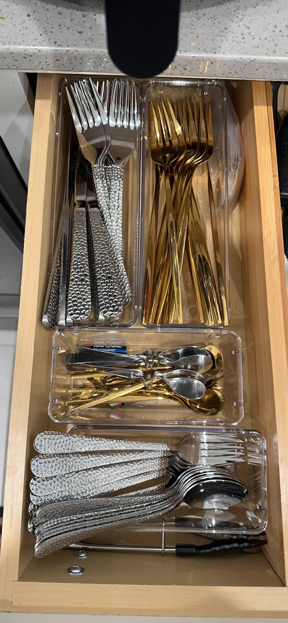 WOWBOX 25 PCS Clear Plastic Drawer Organizer Set, 4 Sizes Desk Drawer Divider Organizers and Stor... | Amazon (US)