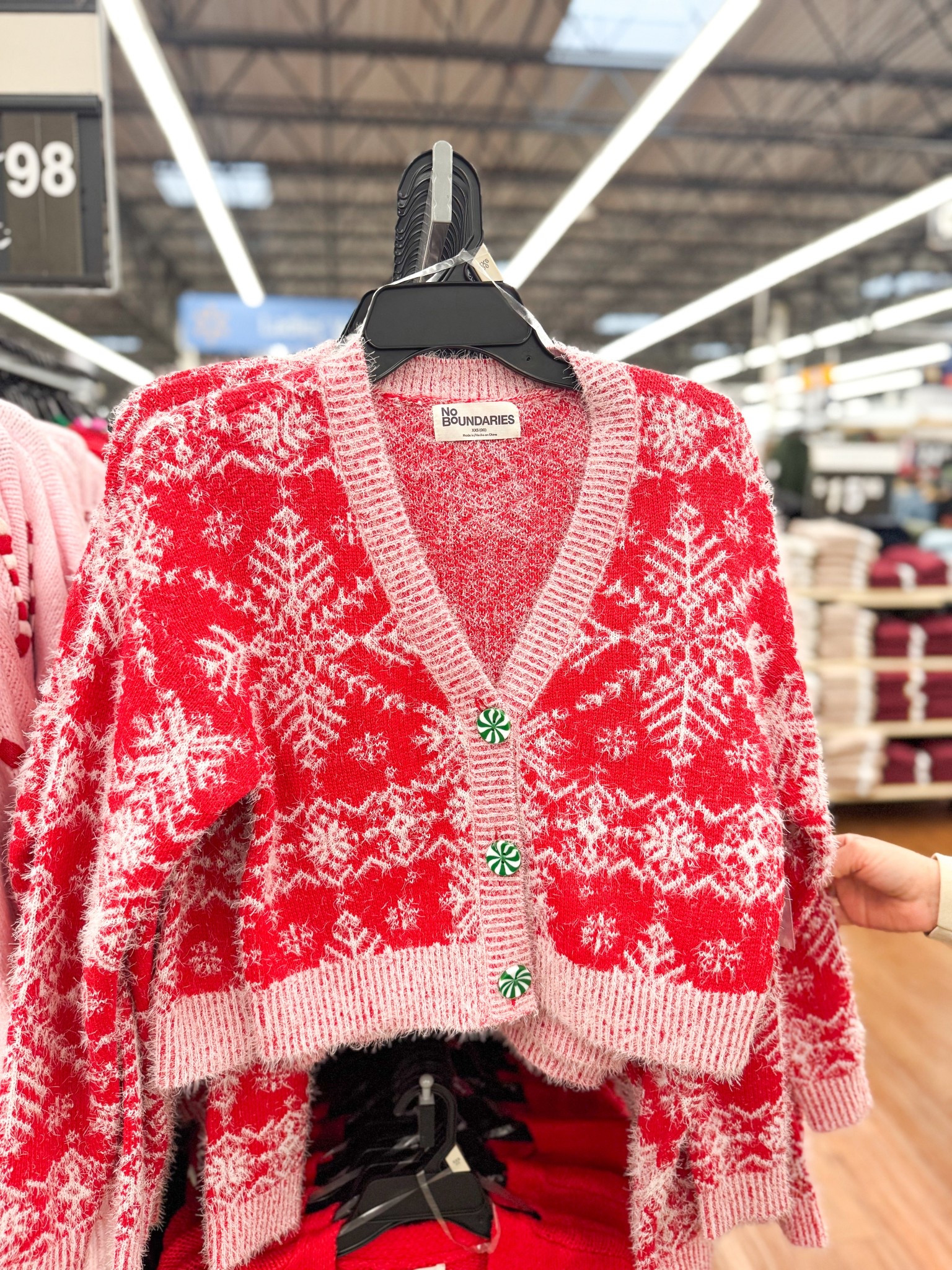 How cute are these festive cardigans? 

#LTKgrwm #LTKHoliday #LTKootd