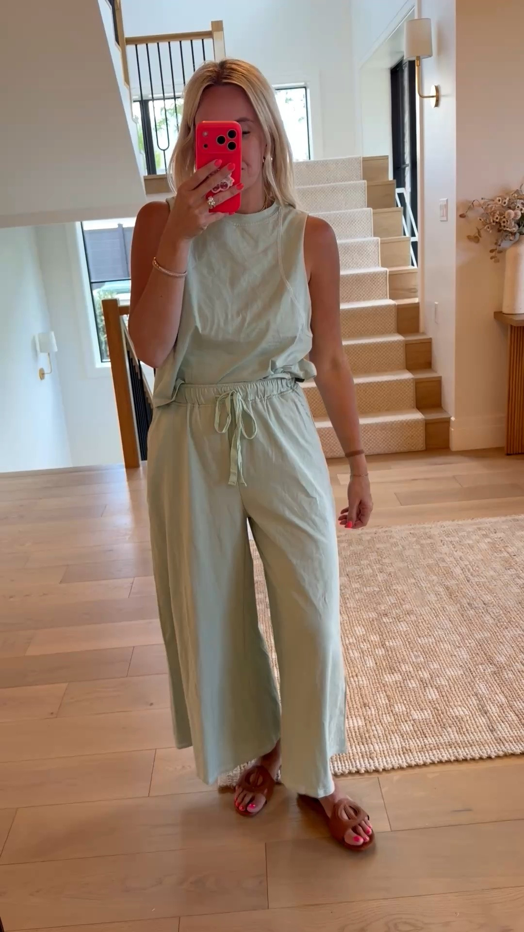 I will never stop wearing this outfit! It’s my go to for spring and summer. Linking the skirt set too!