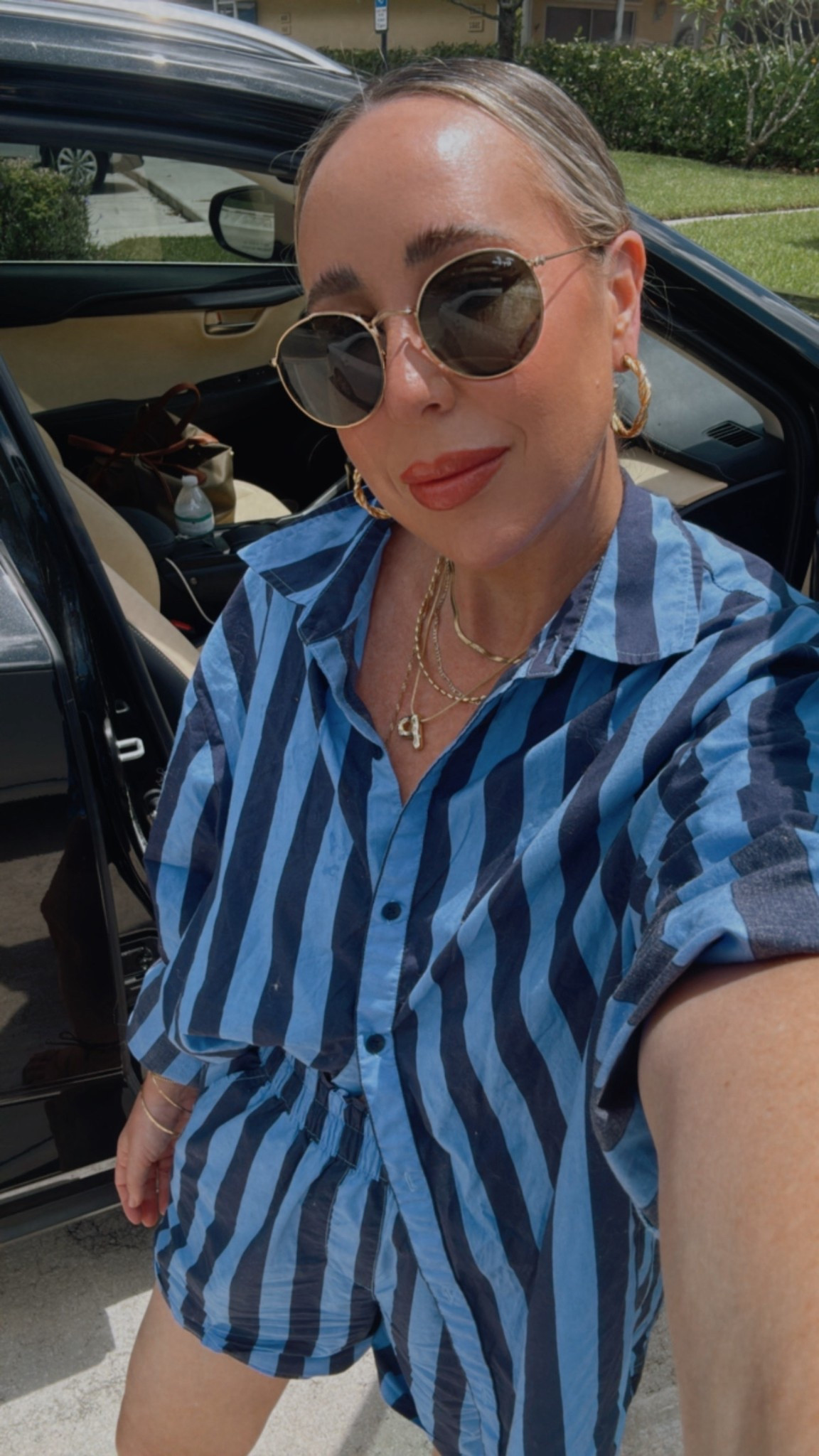 My $20 set. So easy to wear and style!



#LTKStyleTip #LTKSaleAlert