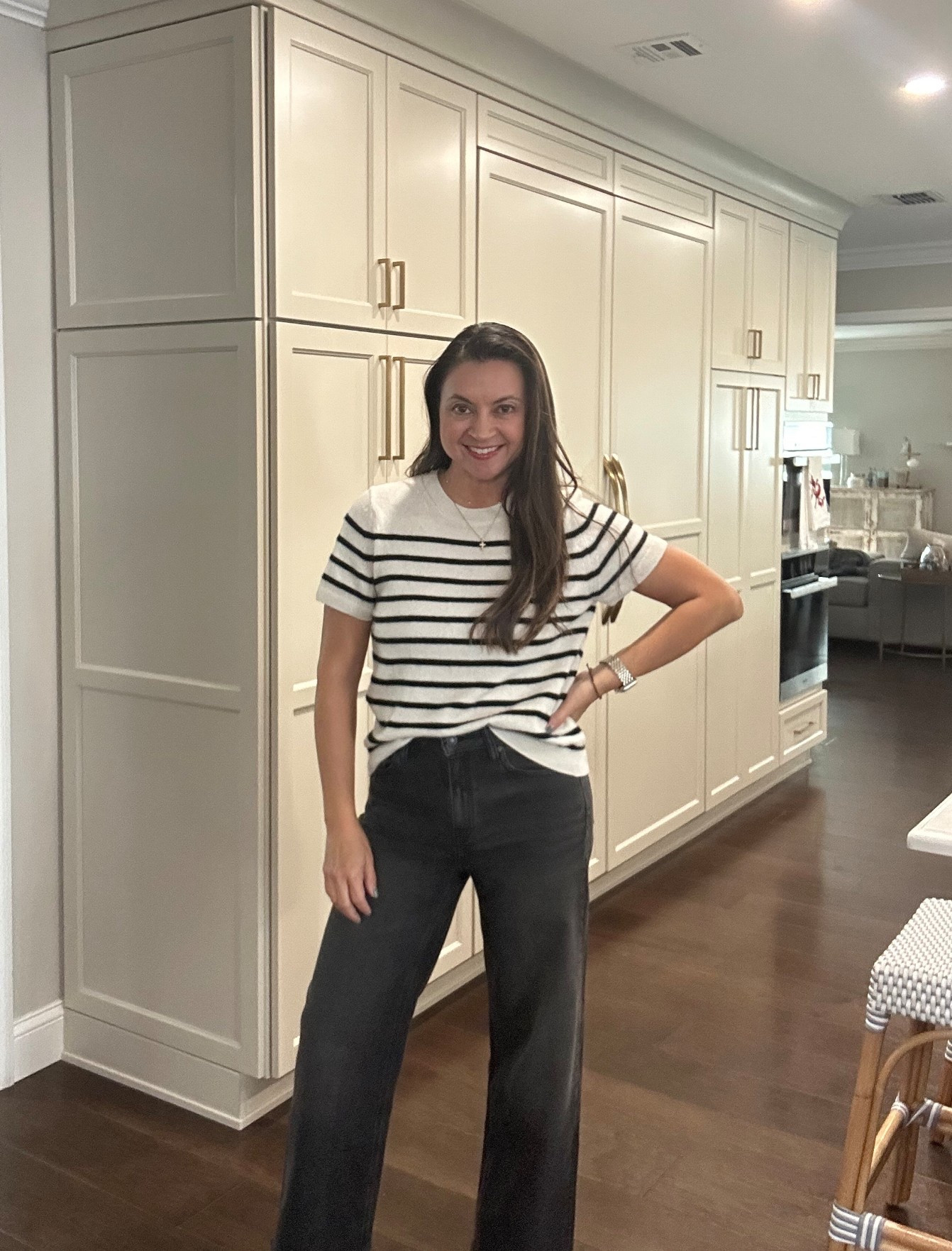 Yes, you deserve cashmere – without the splurge. Thanks Quince for providing luxe staples minus the guilt trip. 🤍👖🪞This cashmere tee sells for ⬇️$45! I promise, that’s not a typo. You will not believe the softness of this cashmere. Literally, my 12-year old pets me when I wear it. 🤣 (Comes in multiple color options.) AND these jeans! The fit is perfection. The price? $50 flat. Bottom line: you can’t beat Quince for quality, style and affordability. #cashmere #RelaxedFitJean #OneQuince #quince #cashmeretee #shortsleevesweater 


#LTKCyberWeek #LTKFindsUnder50 #LTKmomlife