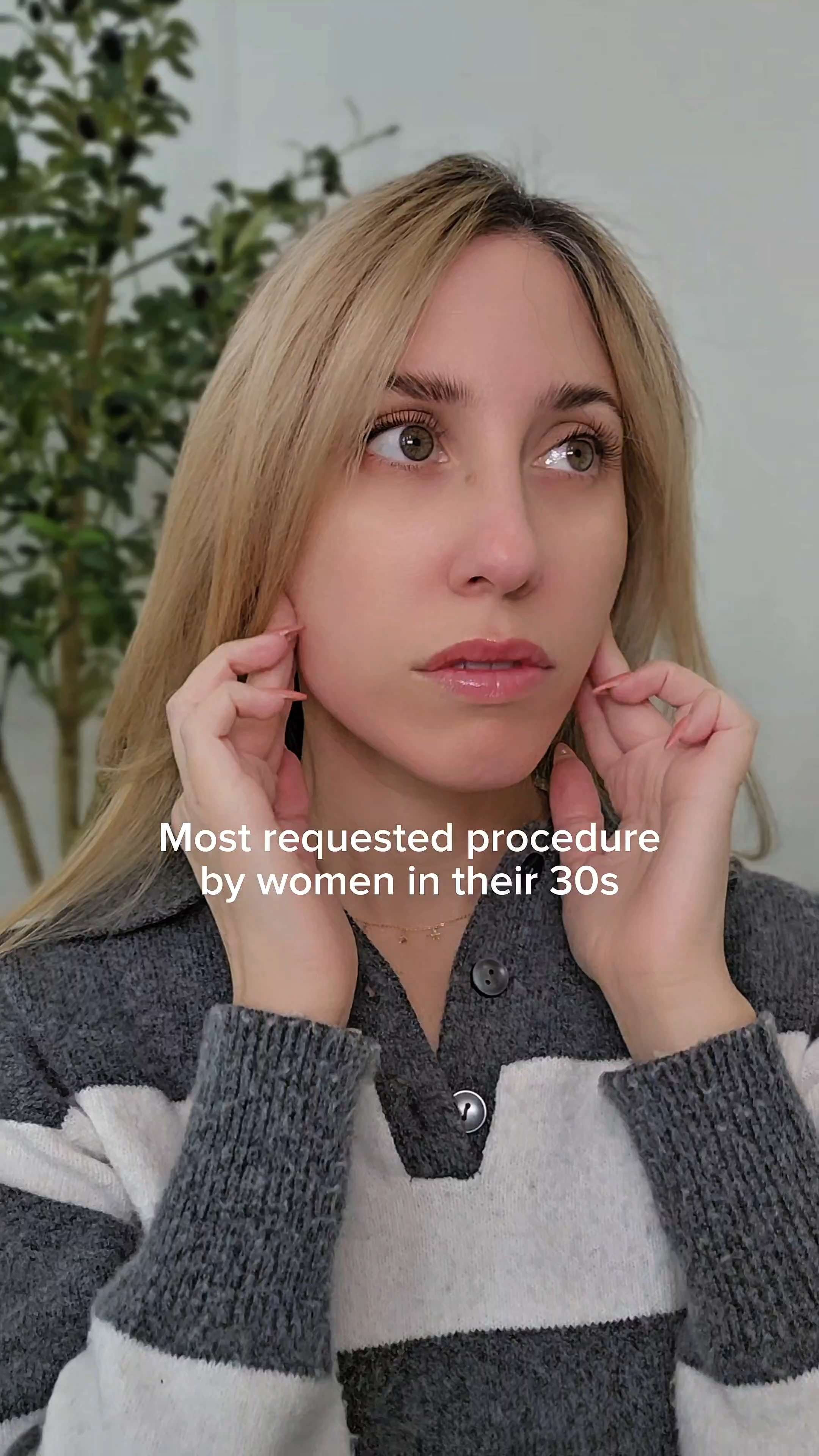 Dr. Melaxin V-Up Mask = instant depuff + jawline sculpt ✨ cooling and lifting overnight

#skincare #faceliftmask #beautyfinds 

 #LTKselfcare #LTKBeauty