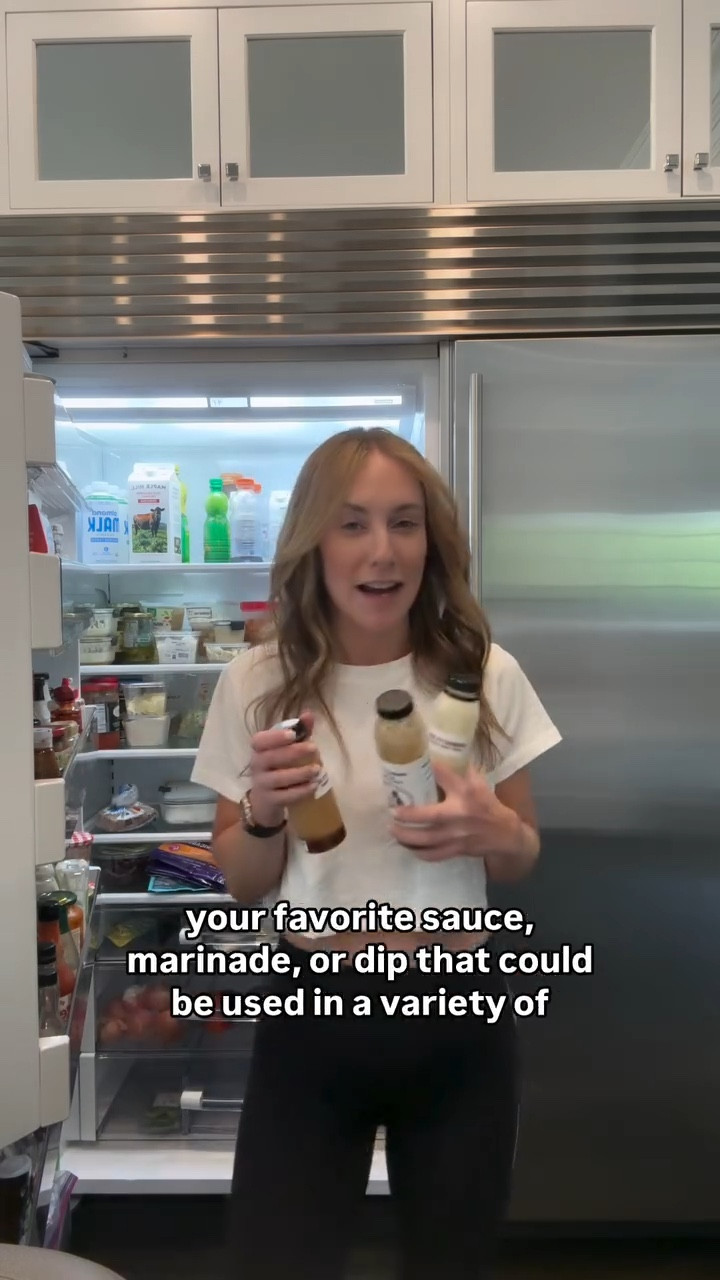 The tee and leggings :)