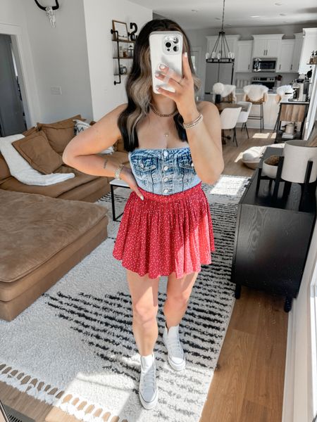 4th of July Outfit Inspo 🇺🇸

Denim Tube Top — small
Skirt — small *mine came with built in shorts!

festive outfit | festive outfits | summer outfit | summer outfits | July 4th ouffit | 4th of July outfit inspo | summer style | denim tube top outfit | polka dot red mini skirt | red mini skort | white leather platform converse sneakers outfit 

#LTKFindsUnder50 #LTKFindsUnder100 #LTKShoeCrush