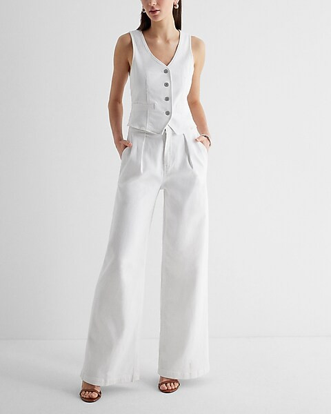 Super High Waisted White Baggy Pleated Wide Leg Jeans | Express