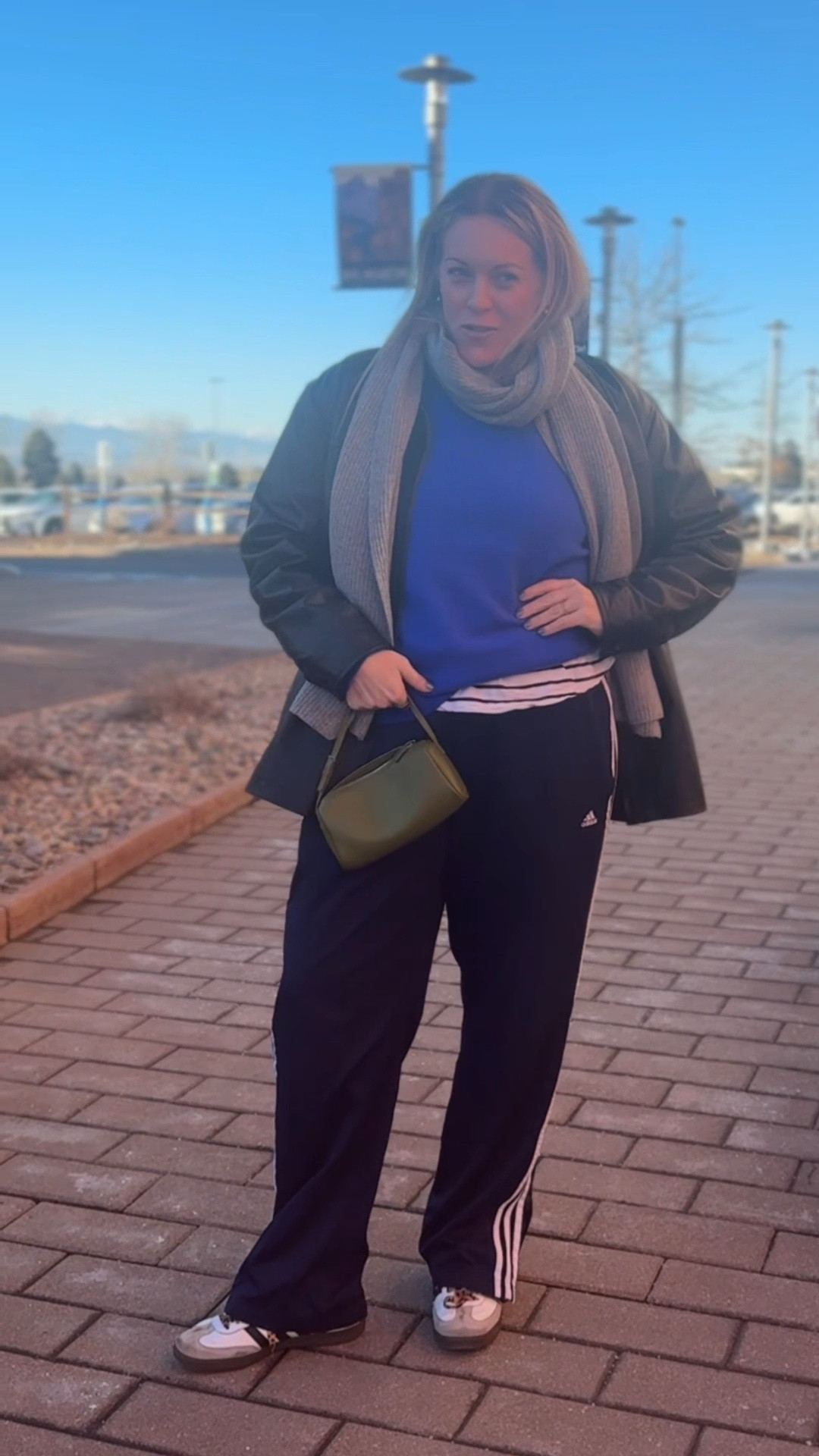 monochromatic with 💙🩵

#LTKootd #LTKOver40 #LTKMidsize