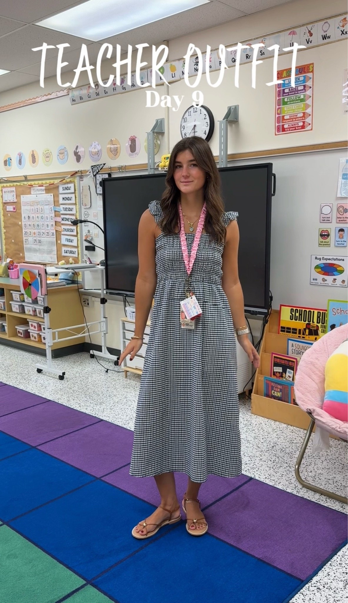💗🤍 Teacher Outfit

#LTKdayinmylife #LTKgrwm #LTKmorningroutine