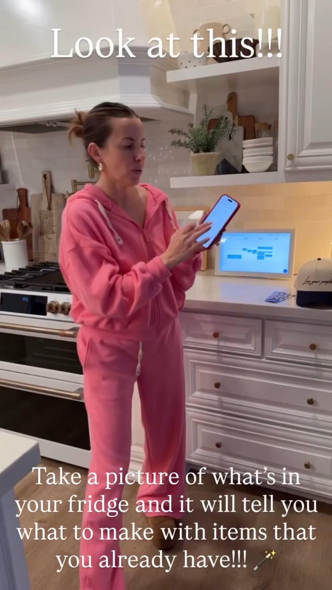 Look at this!!! Take a picture of what’s in your fridge and it will tell you what to make with items that you already have!!! 🪄