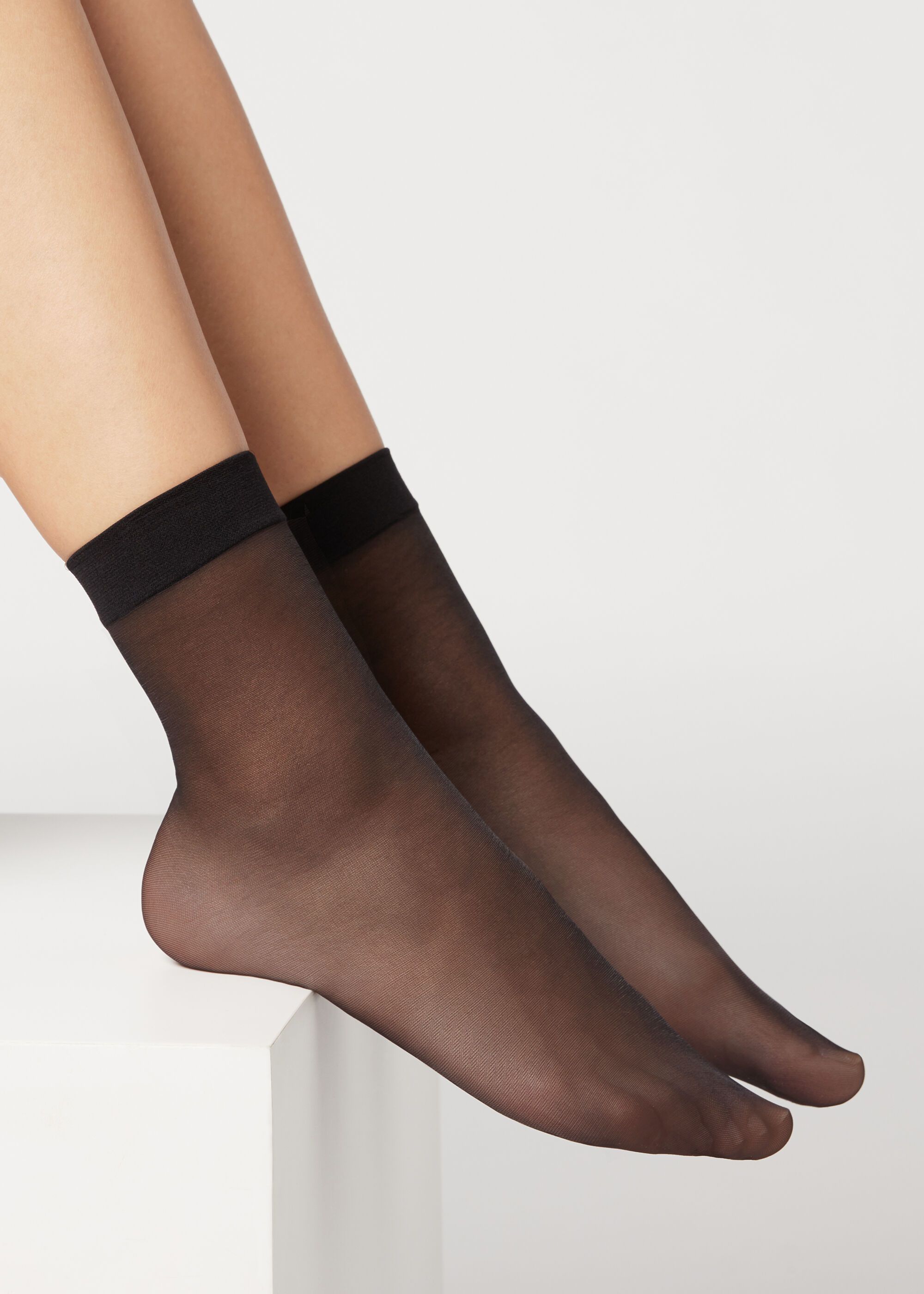 20 Denier Sheer Socks | Calzedonia US