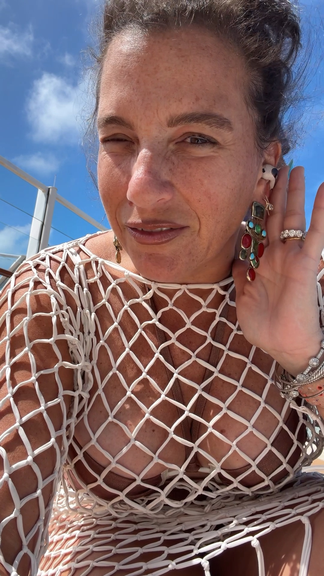 I pack options… but this? Non-negotiable.
Bose QuietComfort Earbuds are THAT good.

Eric gives his official review at the end 😭


#LTKSwim #LTKTravel #LTKOver40