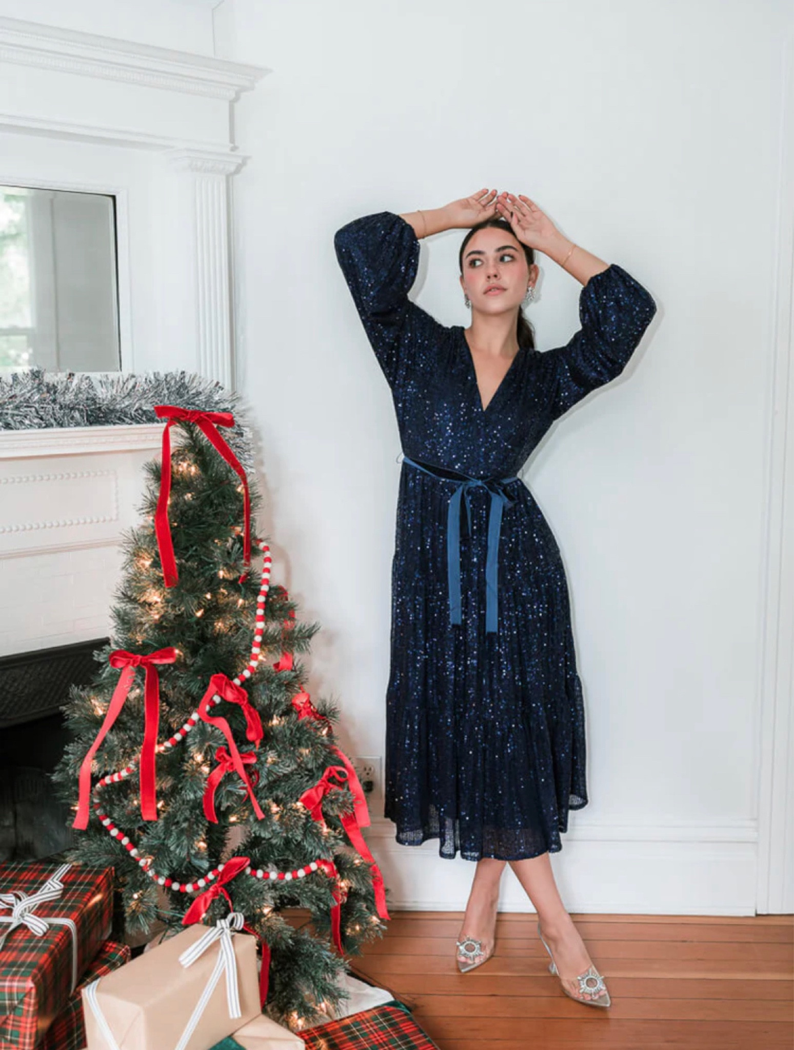 Navy sequin wrap midi dress for holiday parties

Navy sequins, navy sequin dress, winter wedding guest, holiday wedding outfit, family photo outfit, holiday party dress 

#LTKHolidaySale #LTKSeasonal #LTKHoliday