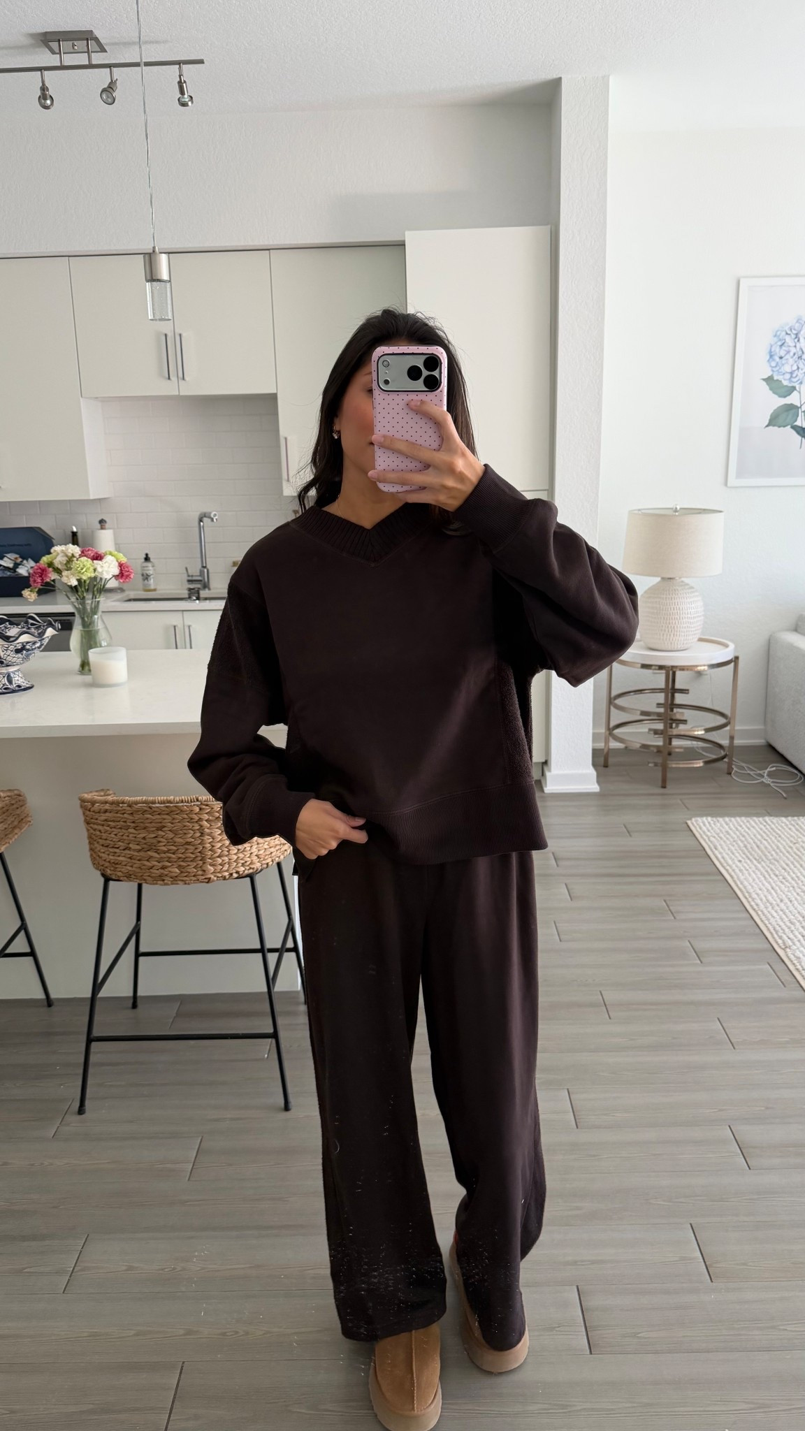 the coziest lounge set🤎

#LTKSeasonal #LTKFindsUnder100 #LTKootd