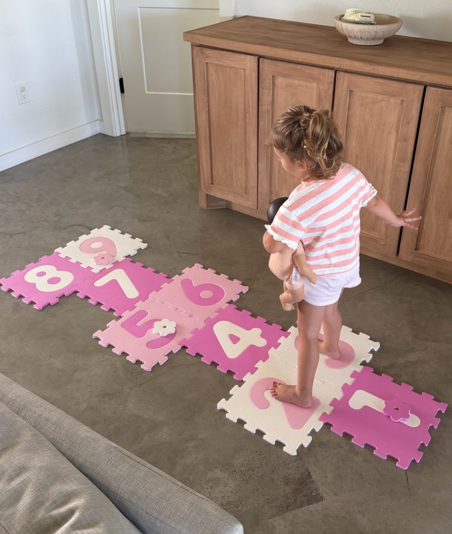 Kids hopscotch 60% off!