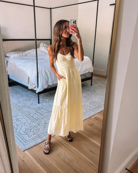 this yellow maxi is just adorable! 💛so budget friendly too!
runs tts, wearing xs


#targetfind #targetfashion #springdress #maxidress 

#LTKfindsunder50 #LTKstyletip